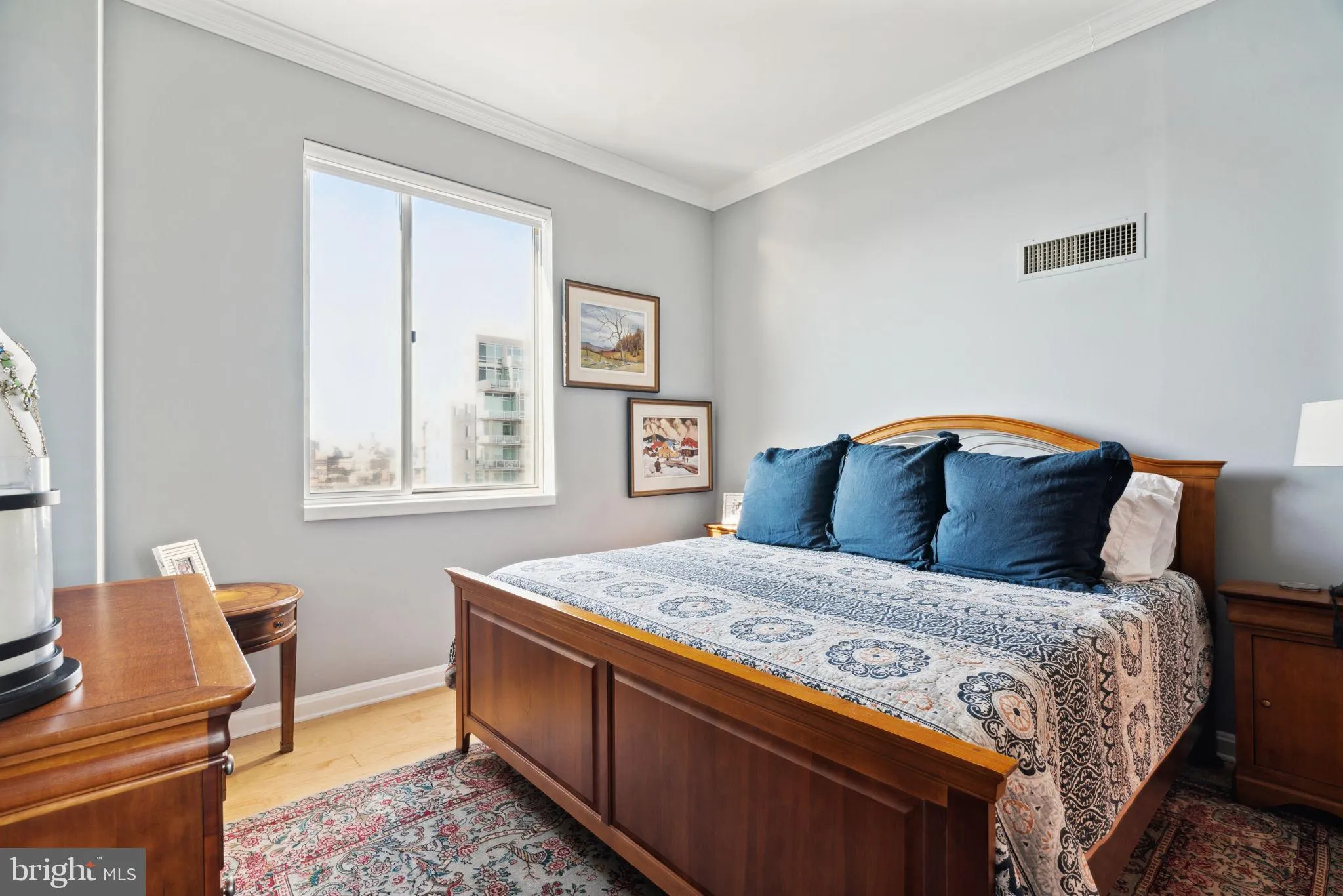 Philadelphia, Pennsylvania 19123, United States, 2 Bedrooms Bedrooms, ,3 BathroomsBathrooms,Residential,Active,82756