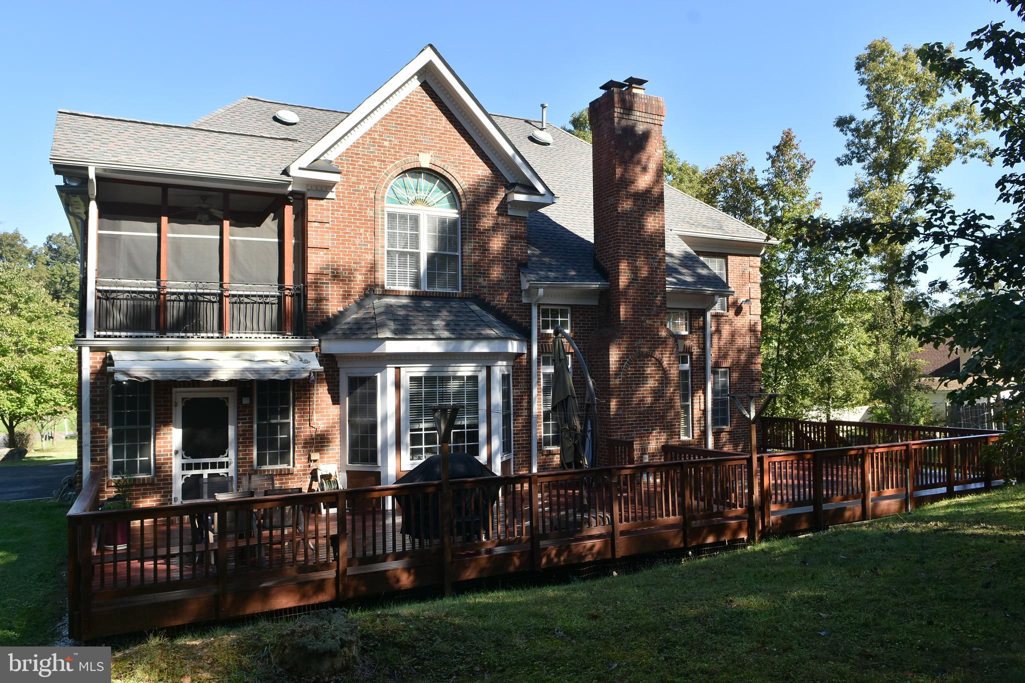 LEWIS PARK - Residential