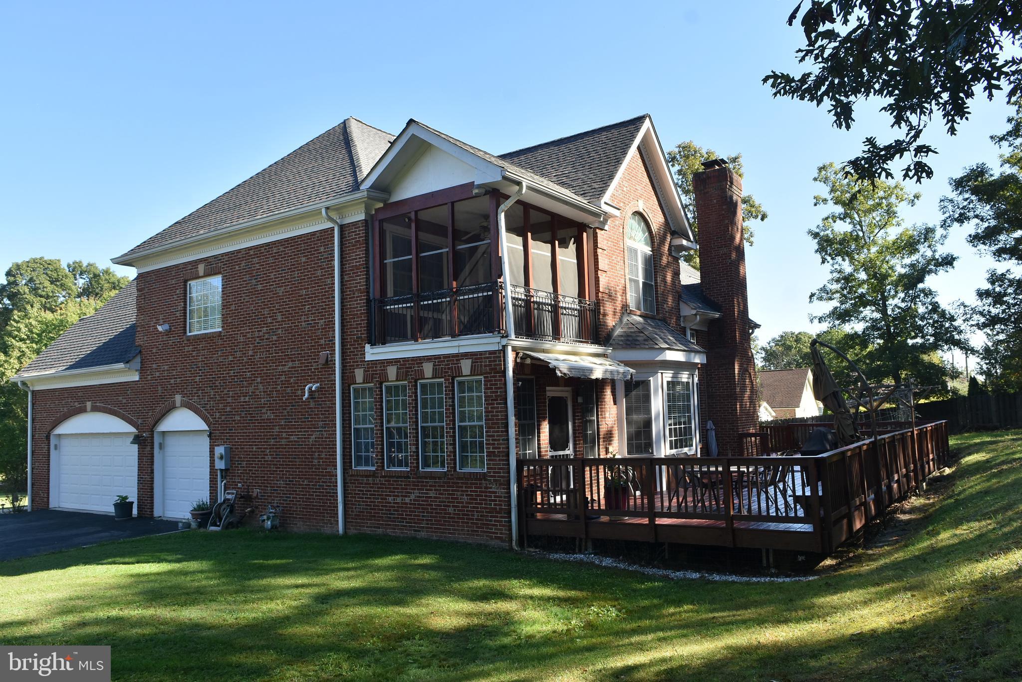LEWIS PARK - Residential