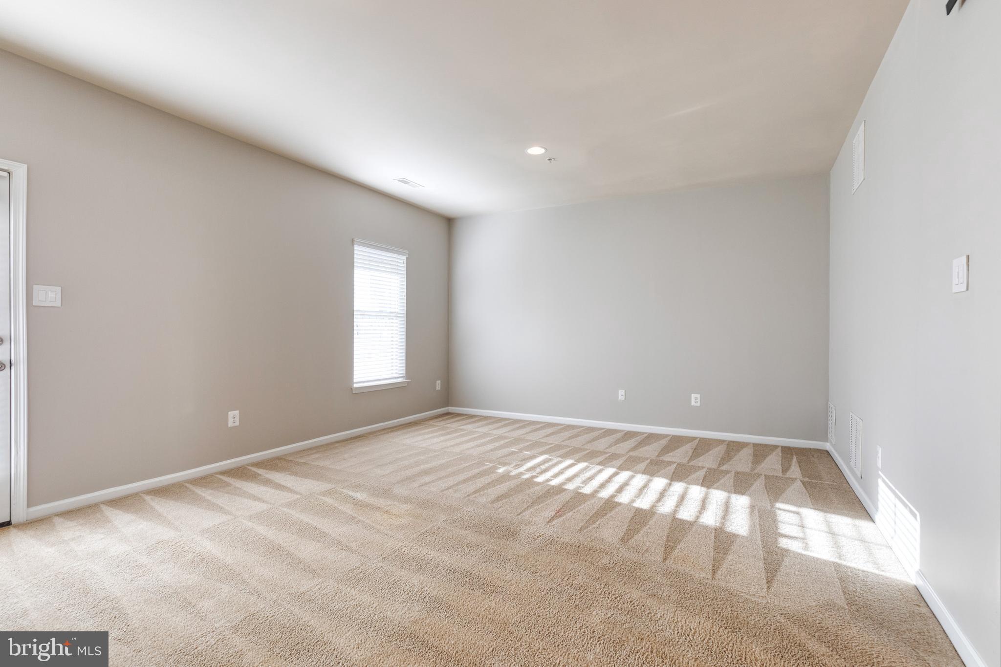 TANYARD COVE NORTH - Residential Lease