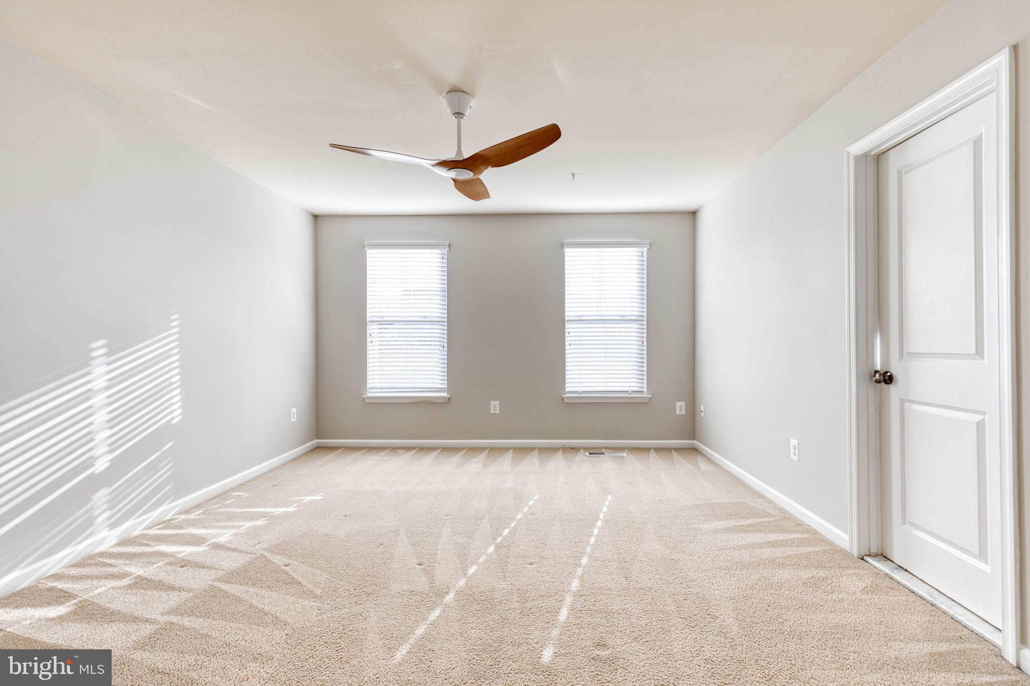 TANYARD COVE NORTH - Residential Lease