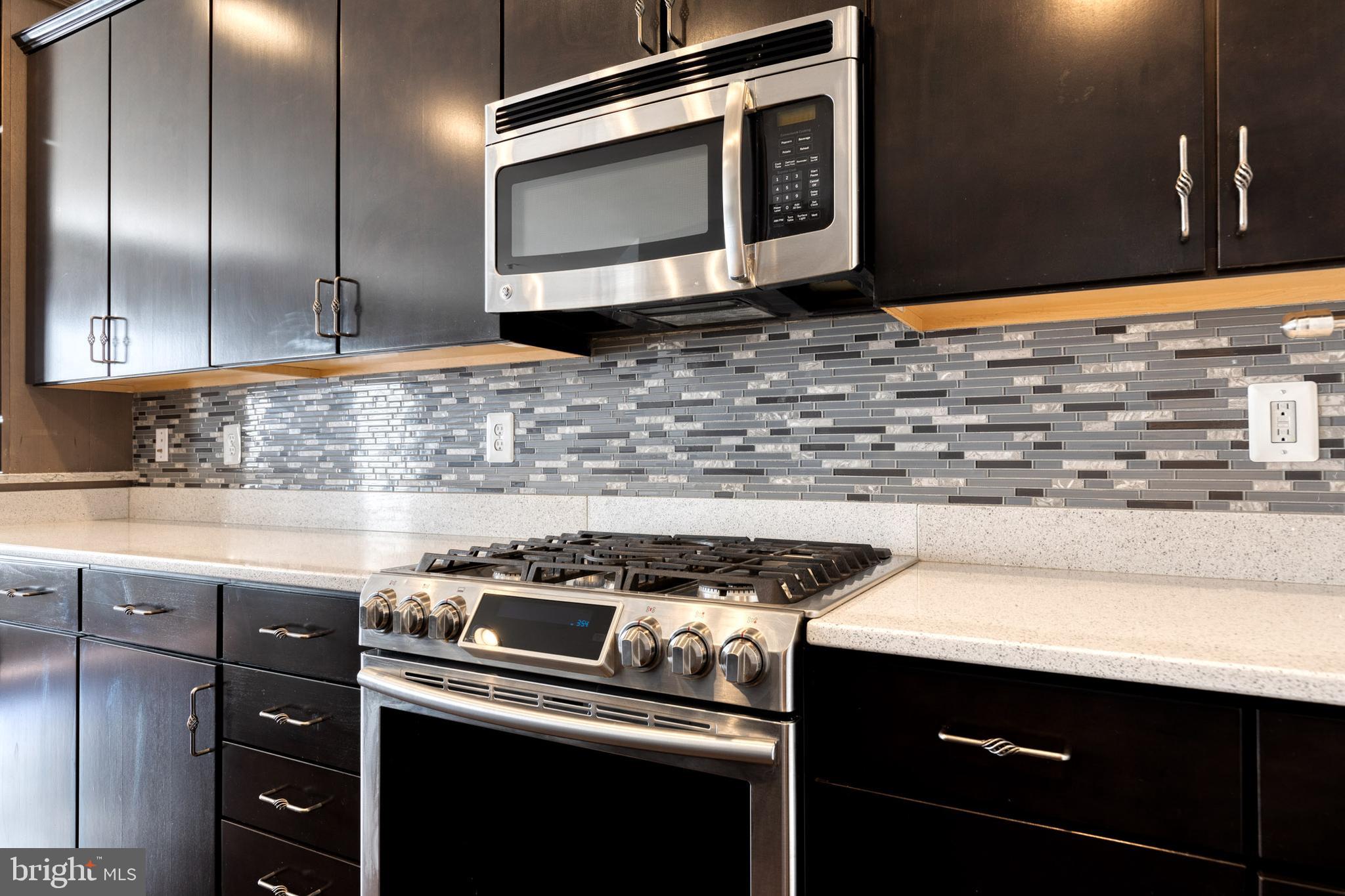 TANYARD COVE NORTH - Residential Lease