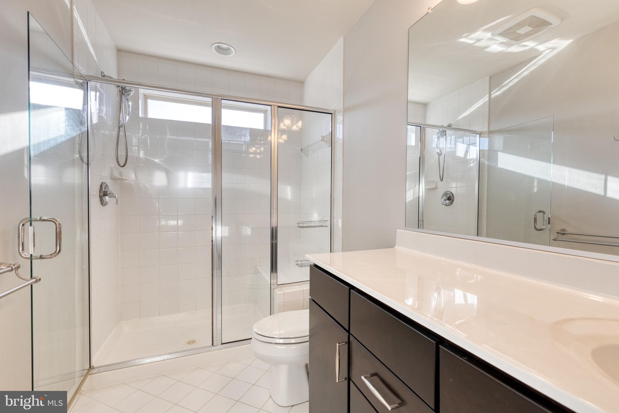 TANYARD COVE NORTH - Residential Lease