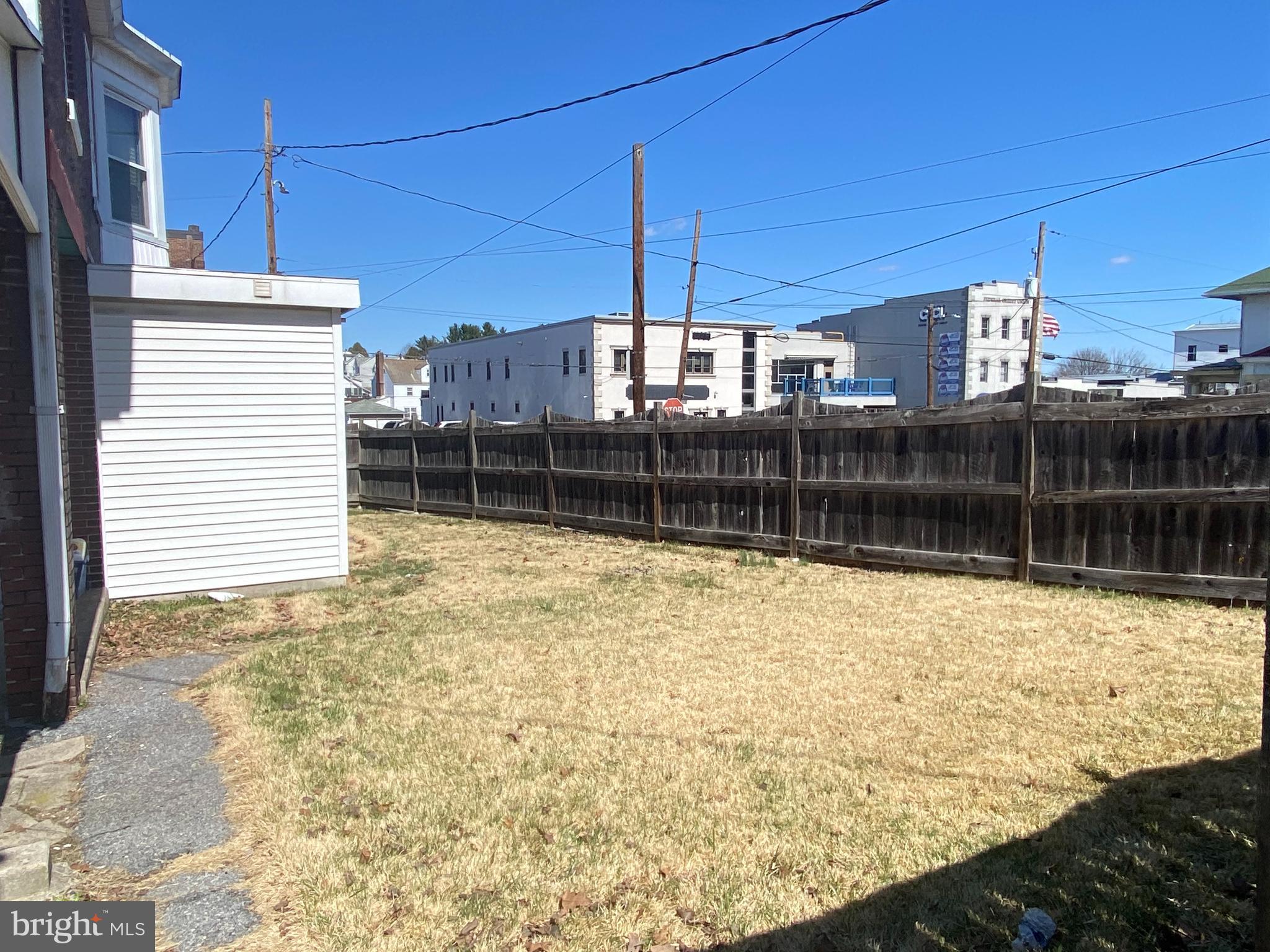 POTTSVILLE - Residential Income