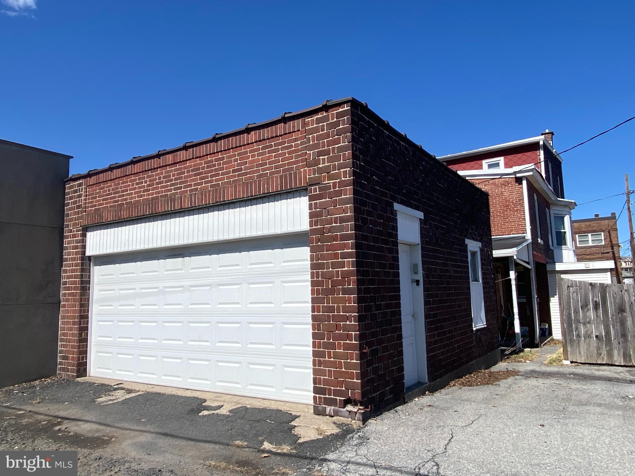 POTTSVILLE - Residential Income