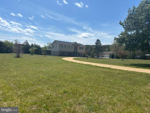 Homes For Sale - 312 Southern Drive<br/> Warren County, STRASBURG, VA 22657
