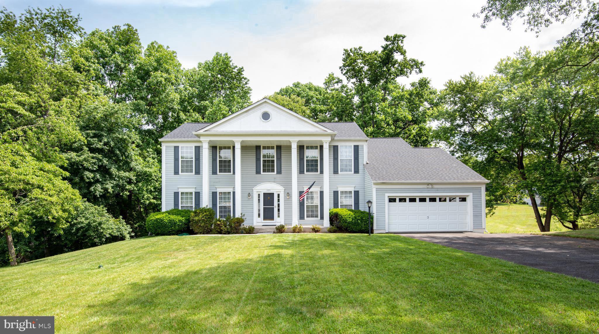 TWIN OAKS FARM - Residential