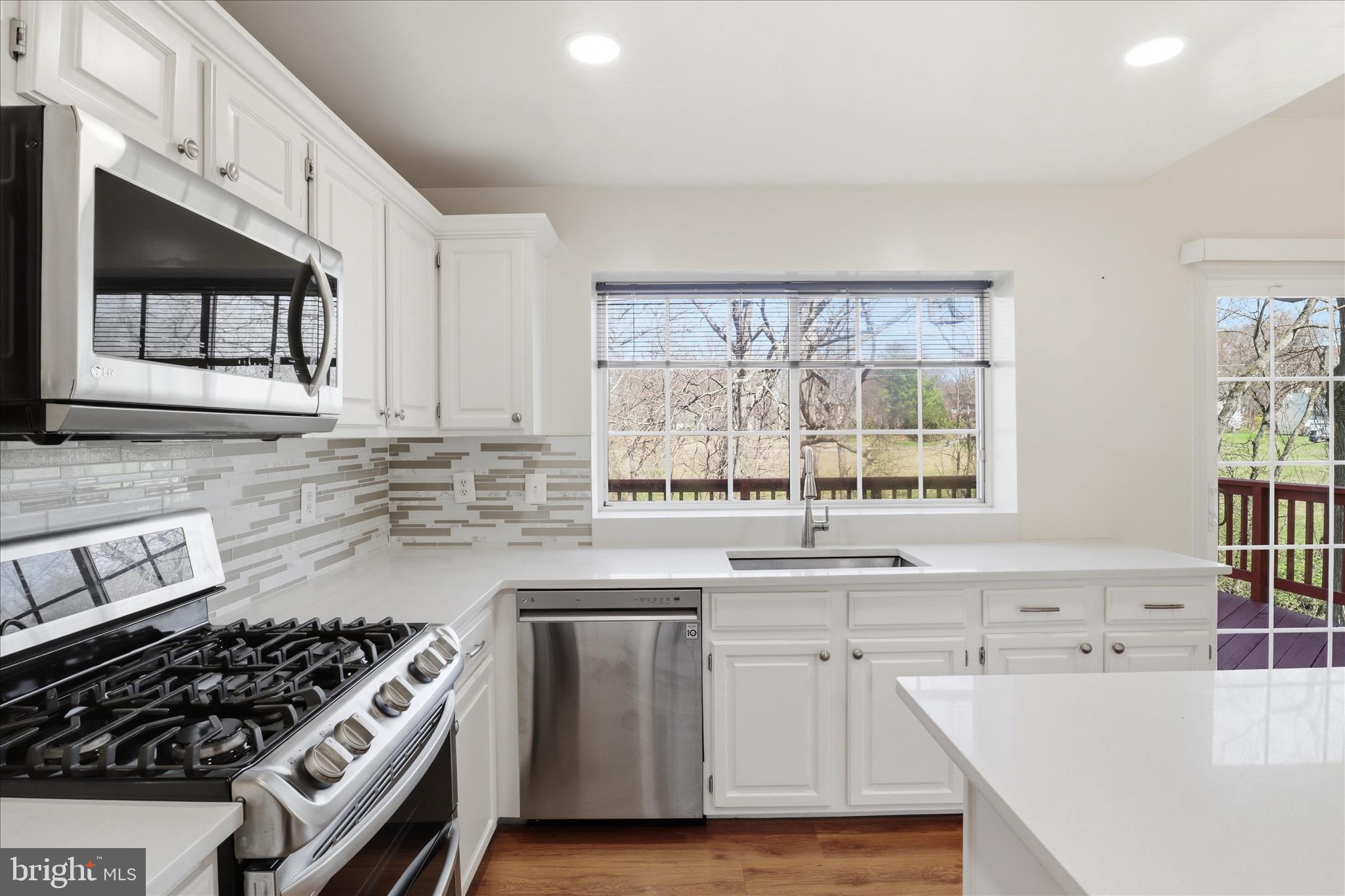 TWIN OAKS FARM - Residential