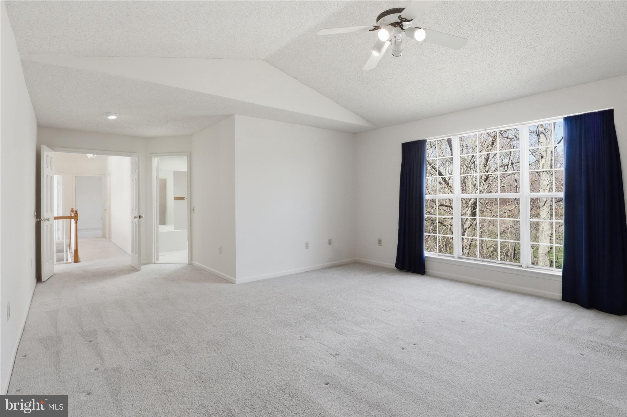 TWIN OAKS FARM - Residential