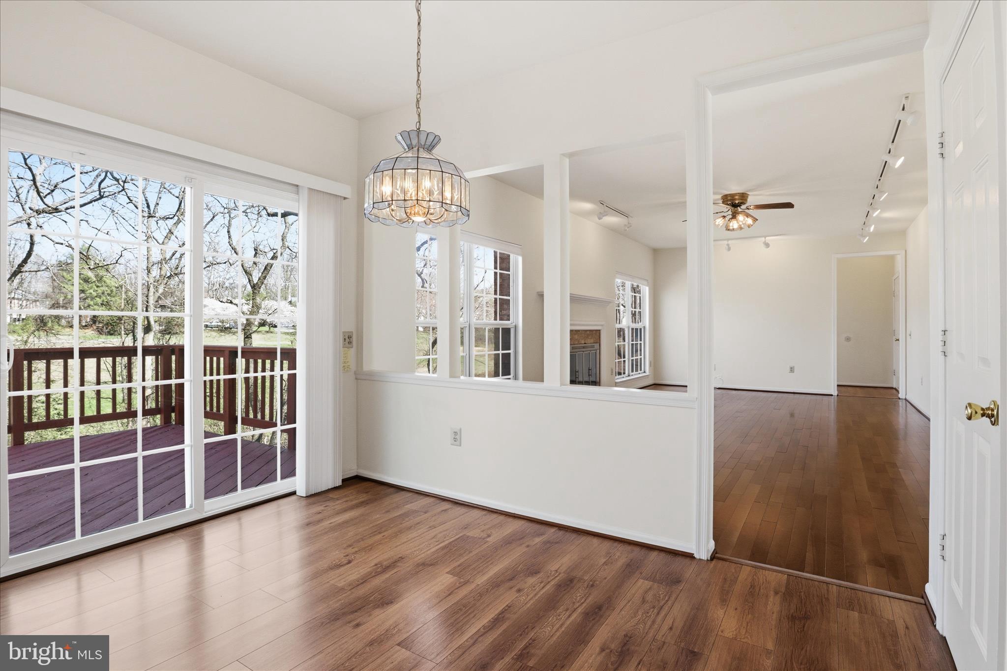 TWIN OAKS FARM - Residential