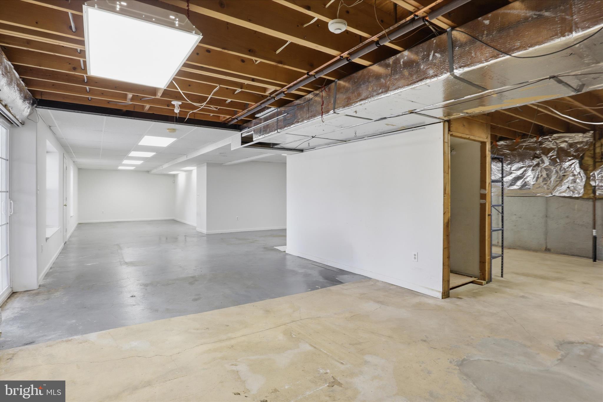 TWIN OAKS FARM - Residential