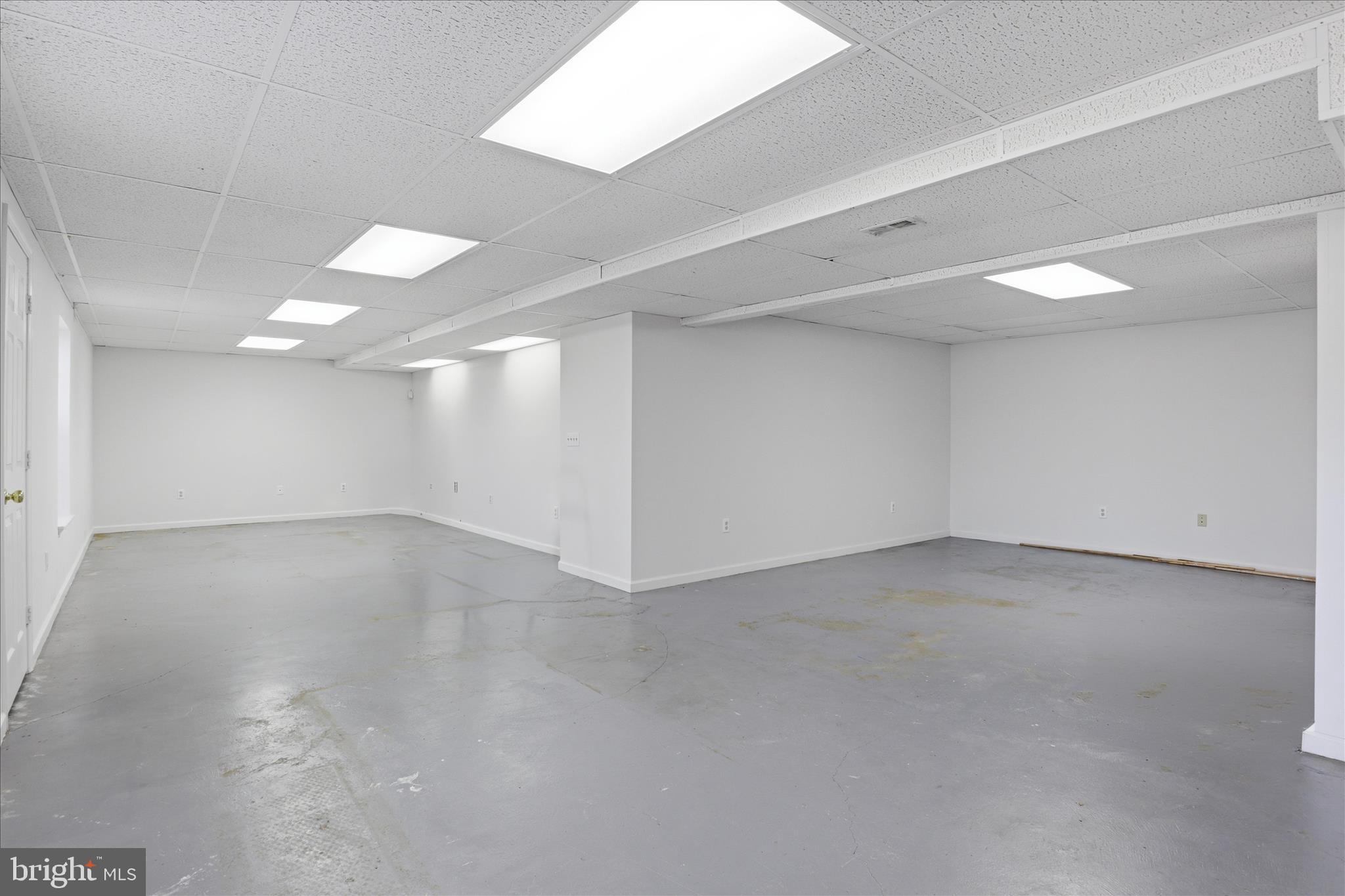 TWIN OAKS FARM - Residential