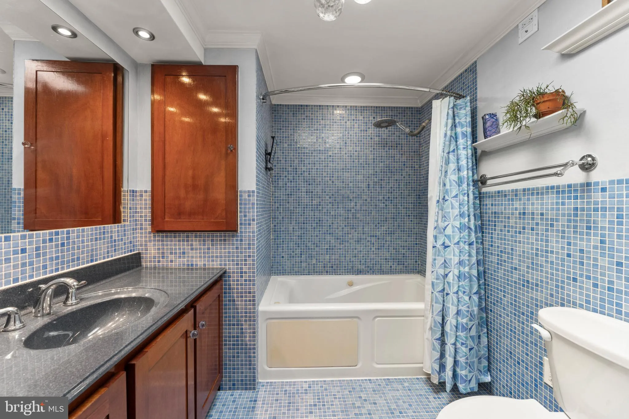 Baltimore, Maryland 21230, United States, 2 Bedrooms Bedrooms, ,1 BathroomBathrooms,Residential,Active,186842