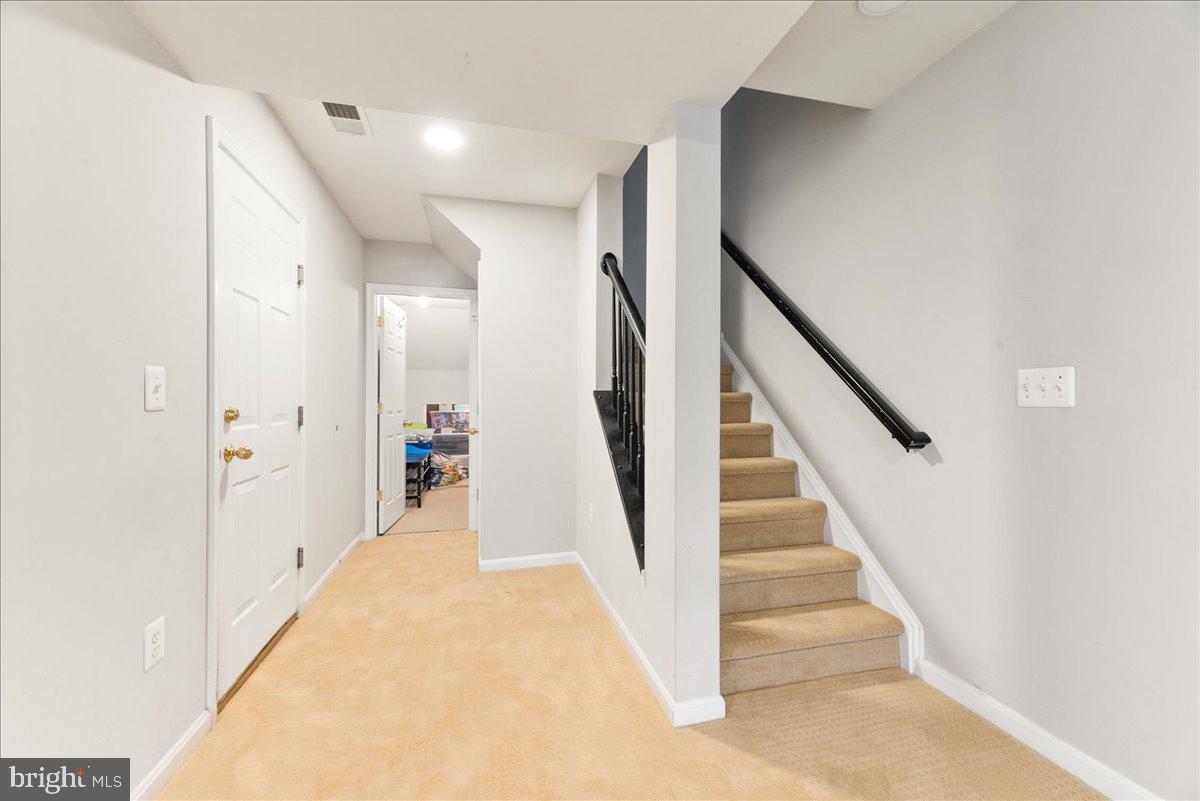 TOWNES AT COMPTON FARM - Residential