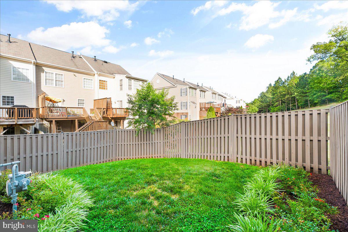 TOWNES AT COMPTON FARM - Residential