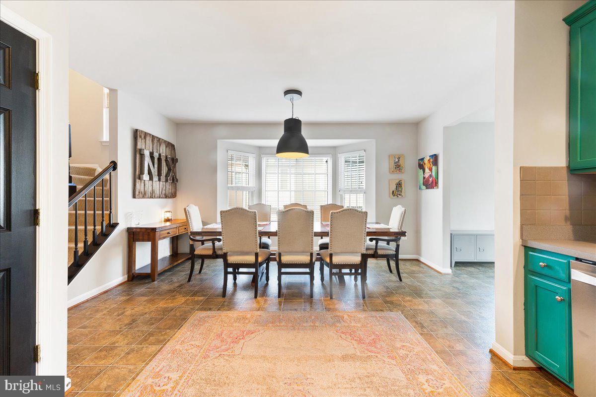 TOWNES AT COMPTON FARM - Residential