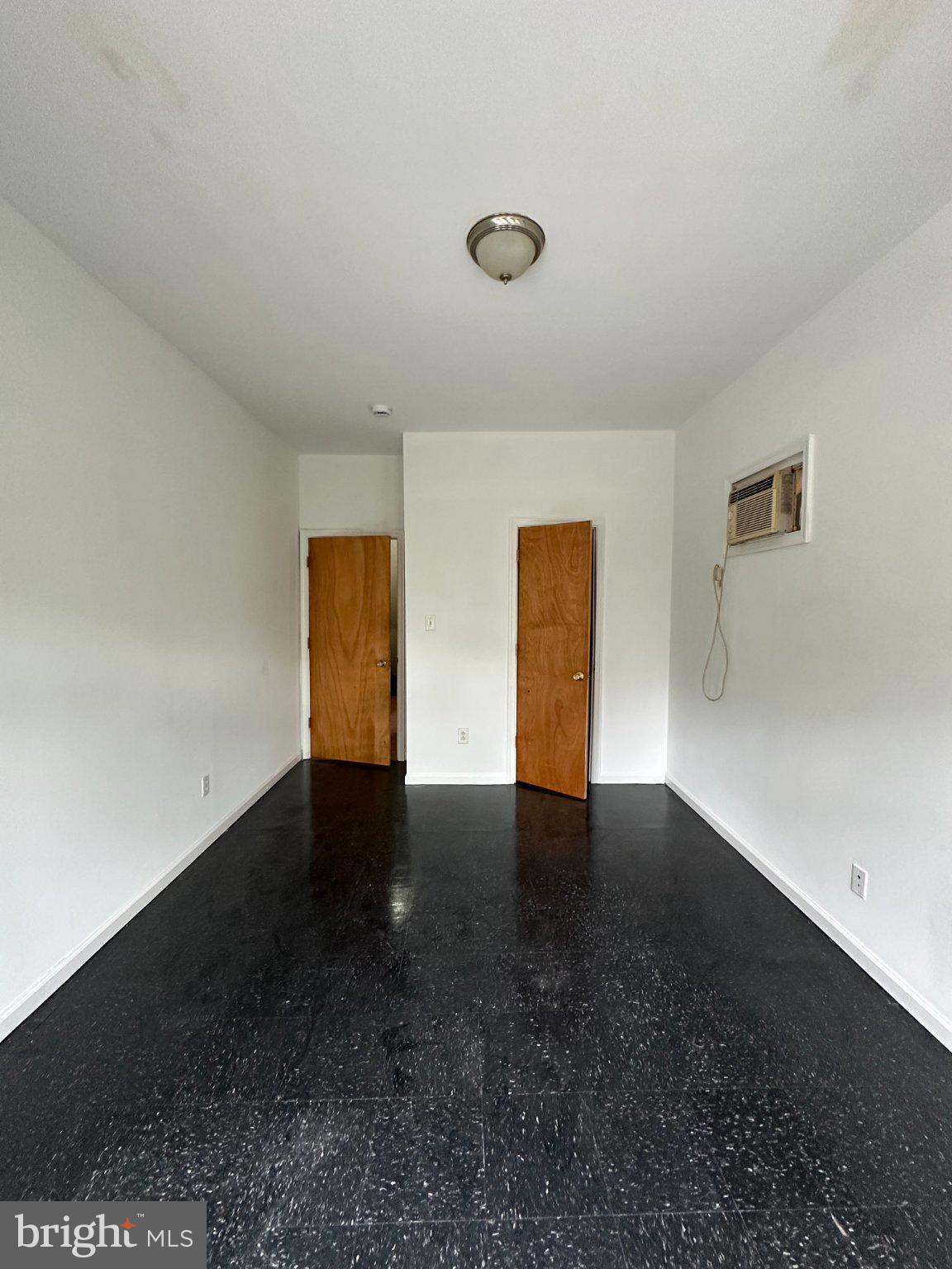 2430 N 30TH STREET 2ND FLOOR