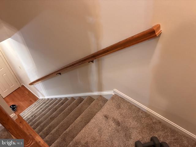 SOMERSET AT WESTRIDGE - Residential Lease