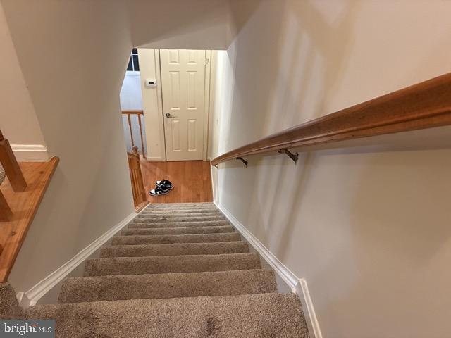 SOMERSET AT WESTRIDGE - Residential Lease