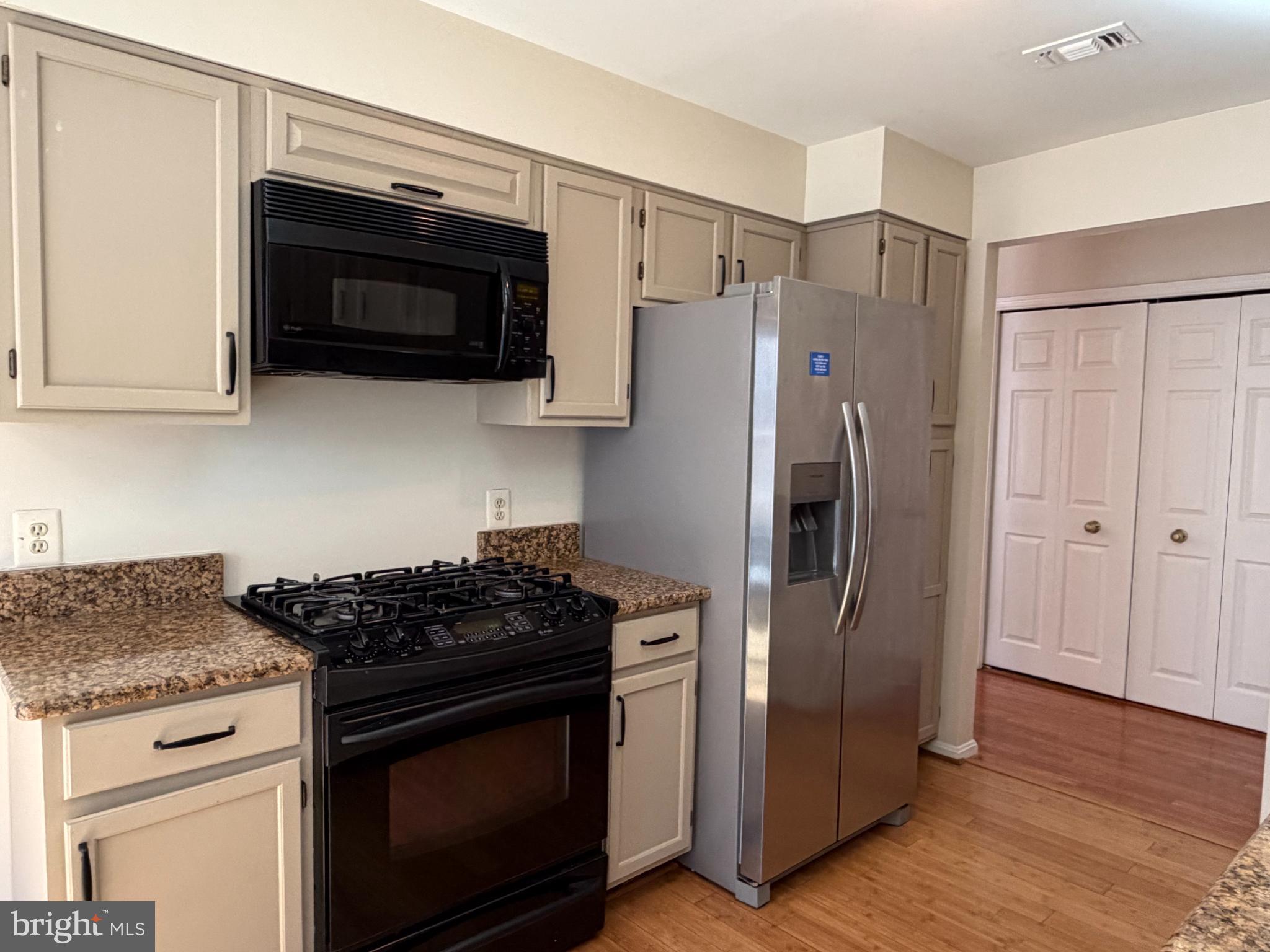 SOMERSET AT WESTRIDGE - Residential Lease