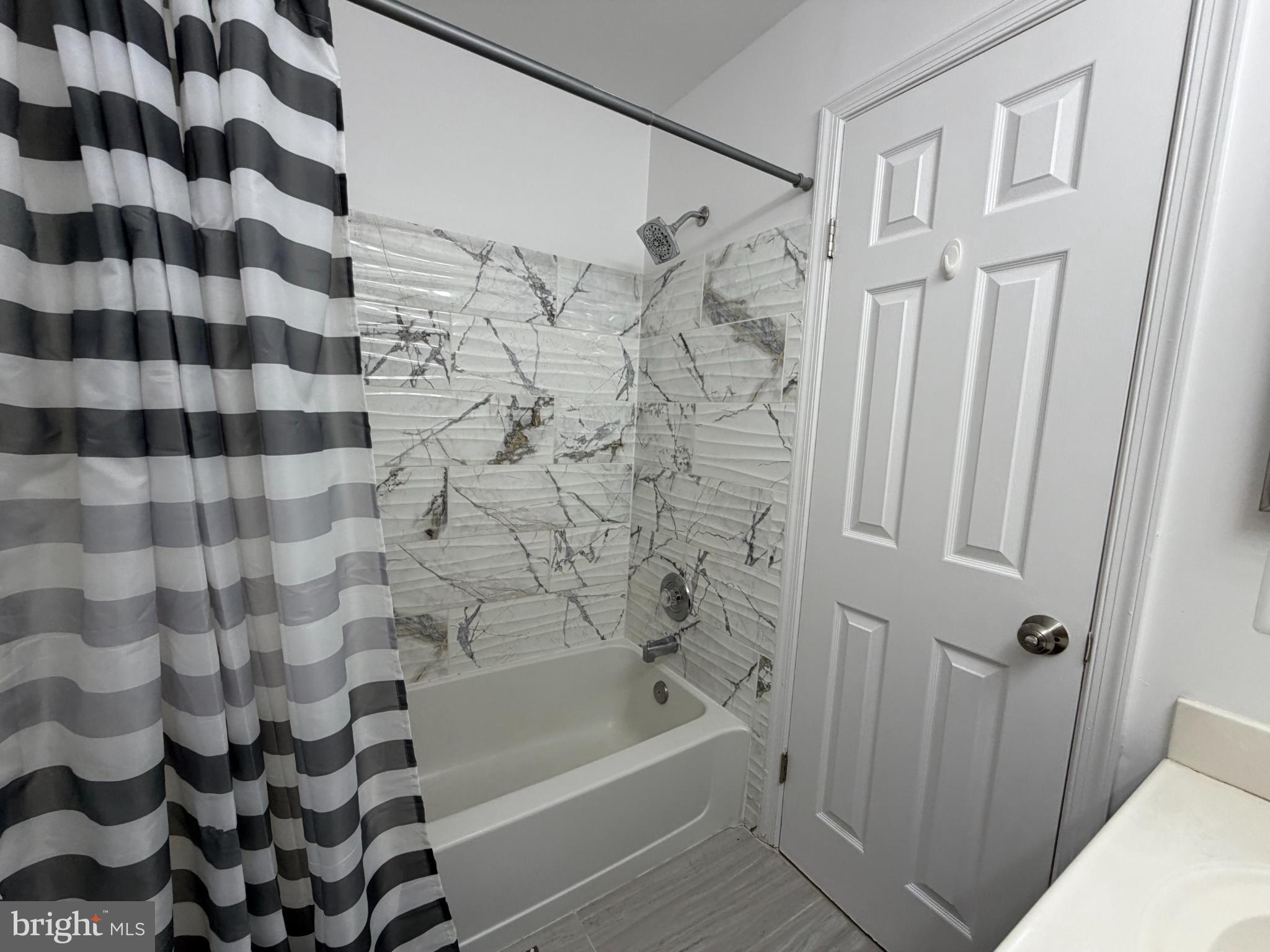 SOMERSET AT WESTRIDGE - Residential Lease