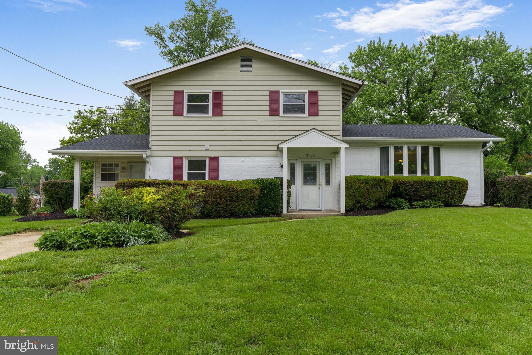 SLEEPY HOLLOW WOODS - Residential