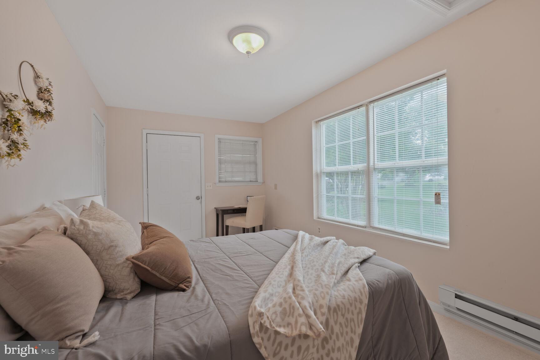 SLEEPY HOLLOW WOODS - Residential