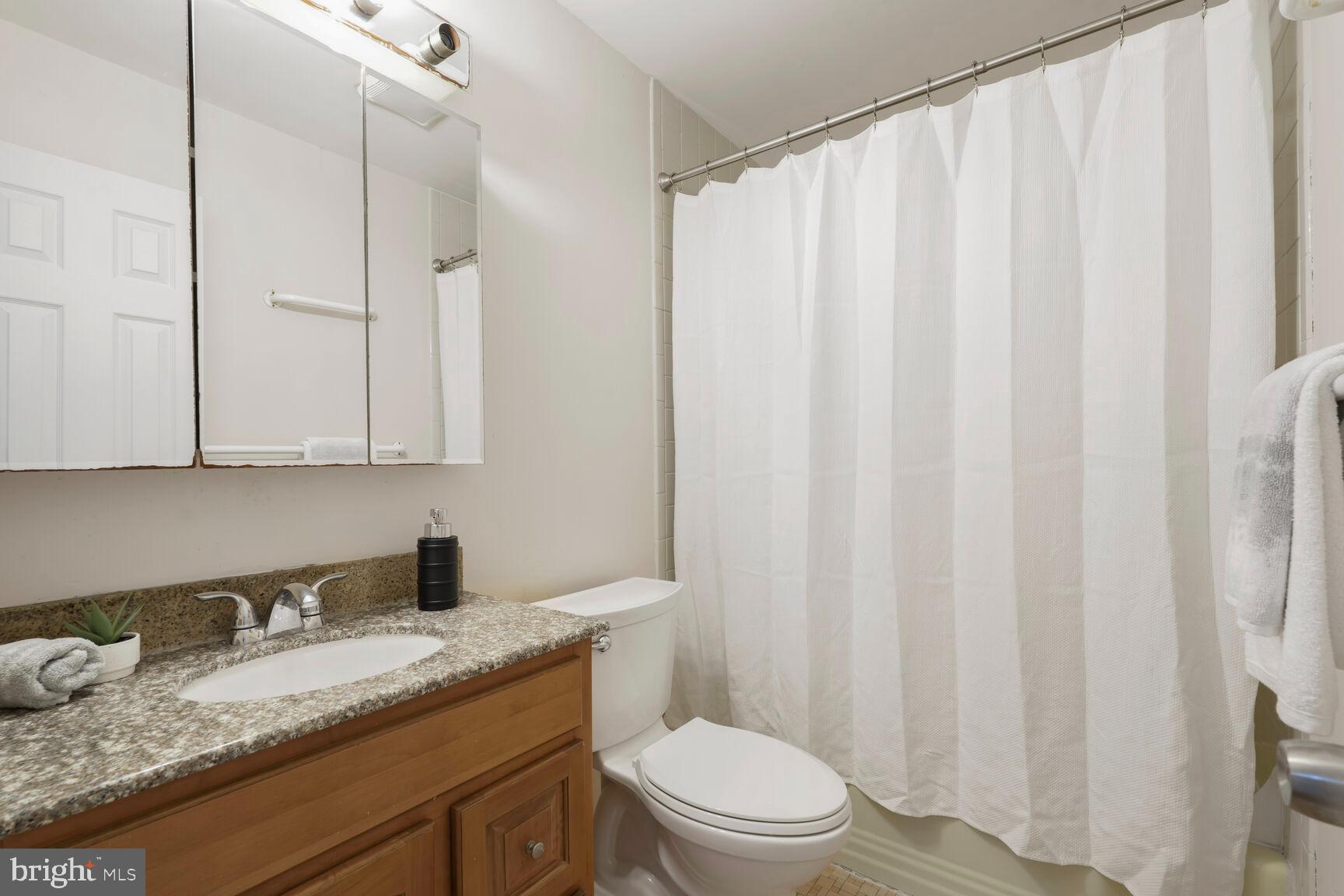 SLEEPY HOLLOW WOODS - Residential