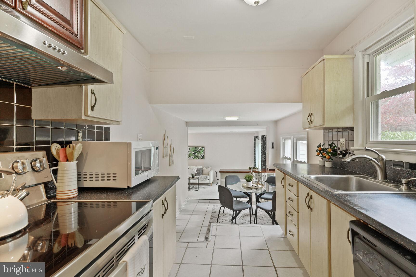 SLEEPY HOLLOW WOODS - Residential