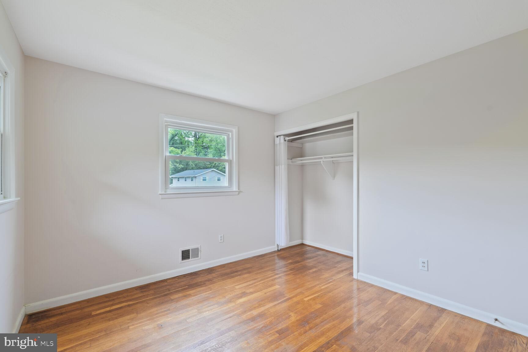 SLEEPY HOLLOW WOODS - Residential