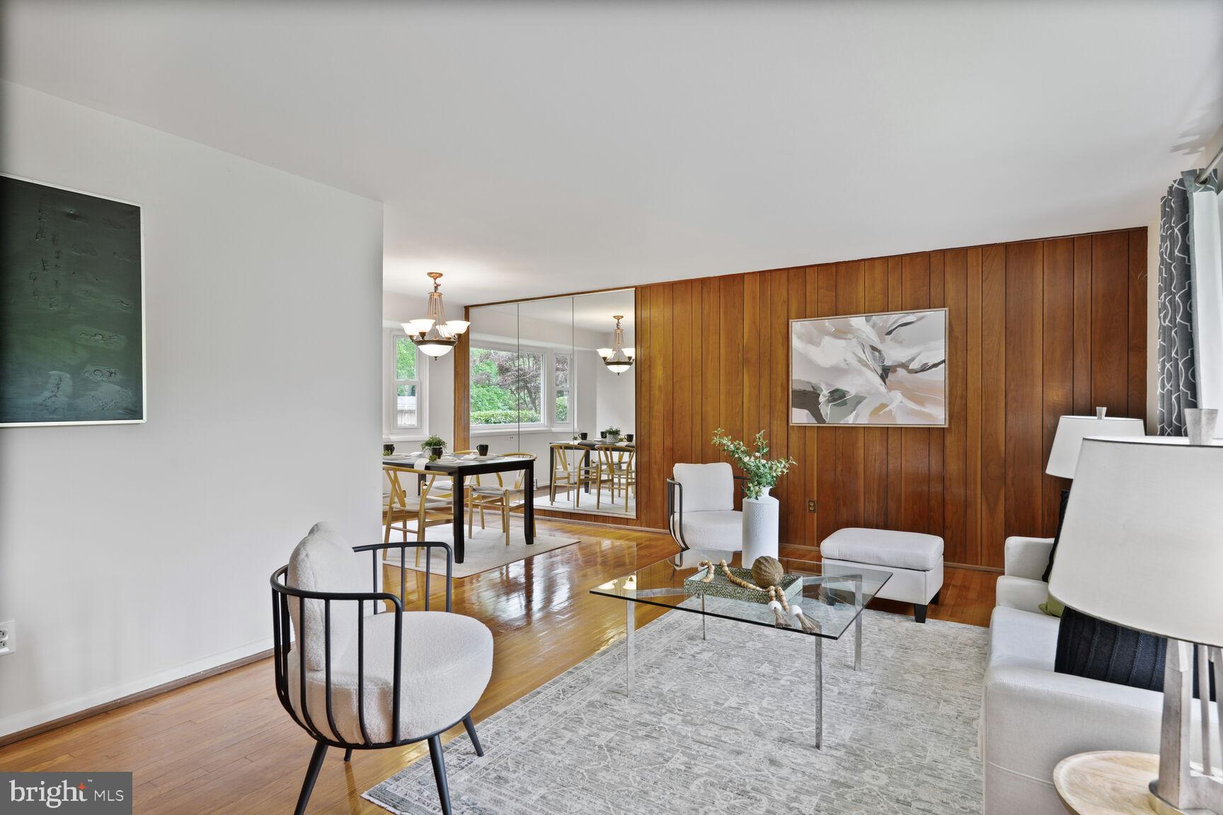 SLEEPY HOLLOW WOODS - Residential