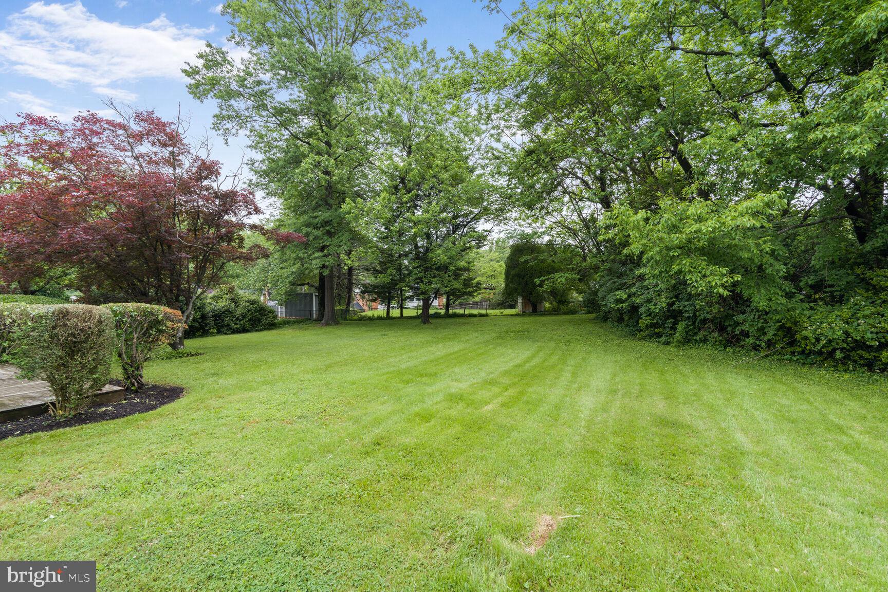 SLEEPY HOLLOW WOODS - Residential