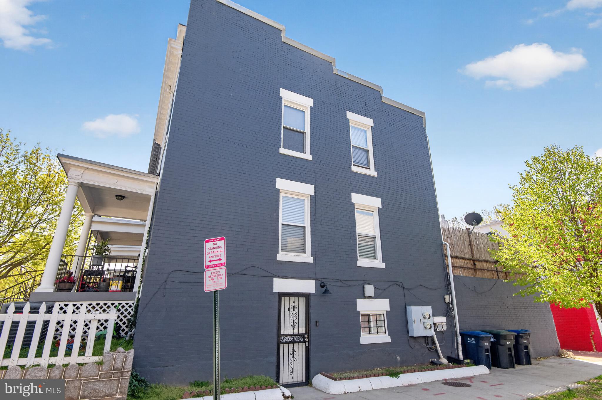 Photo 1 of 16 — 141 UHLAND TERRACE NE, WASHINGTON, DC 20002