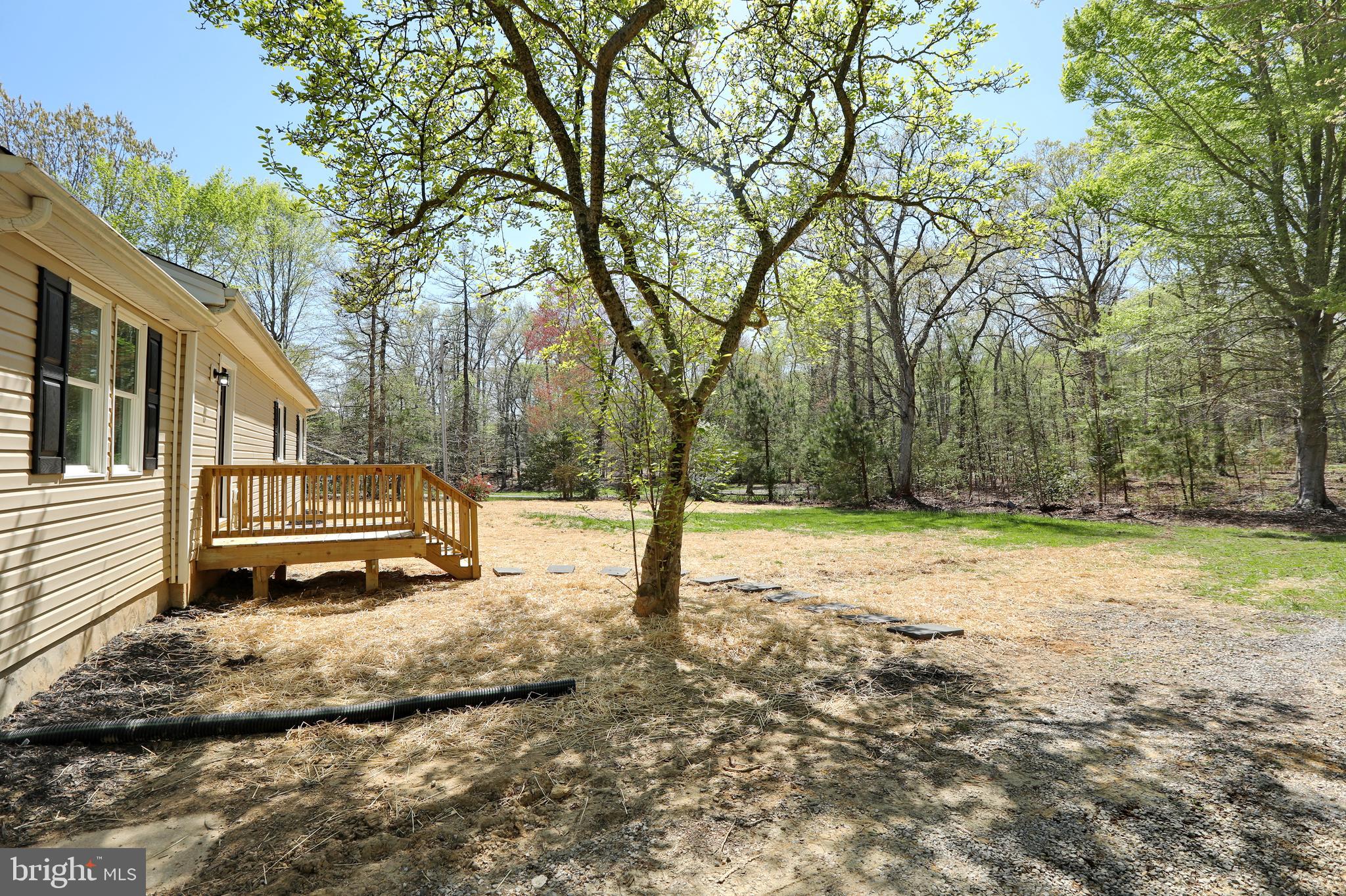 ANNAPOLIS WOODS ESTATE - Residential