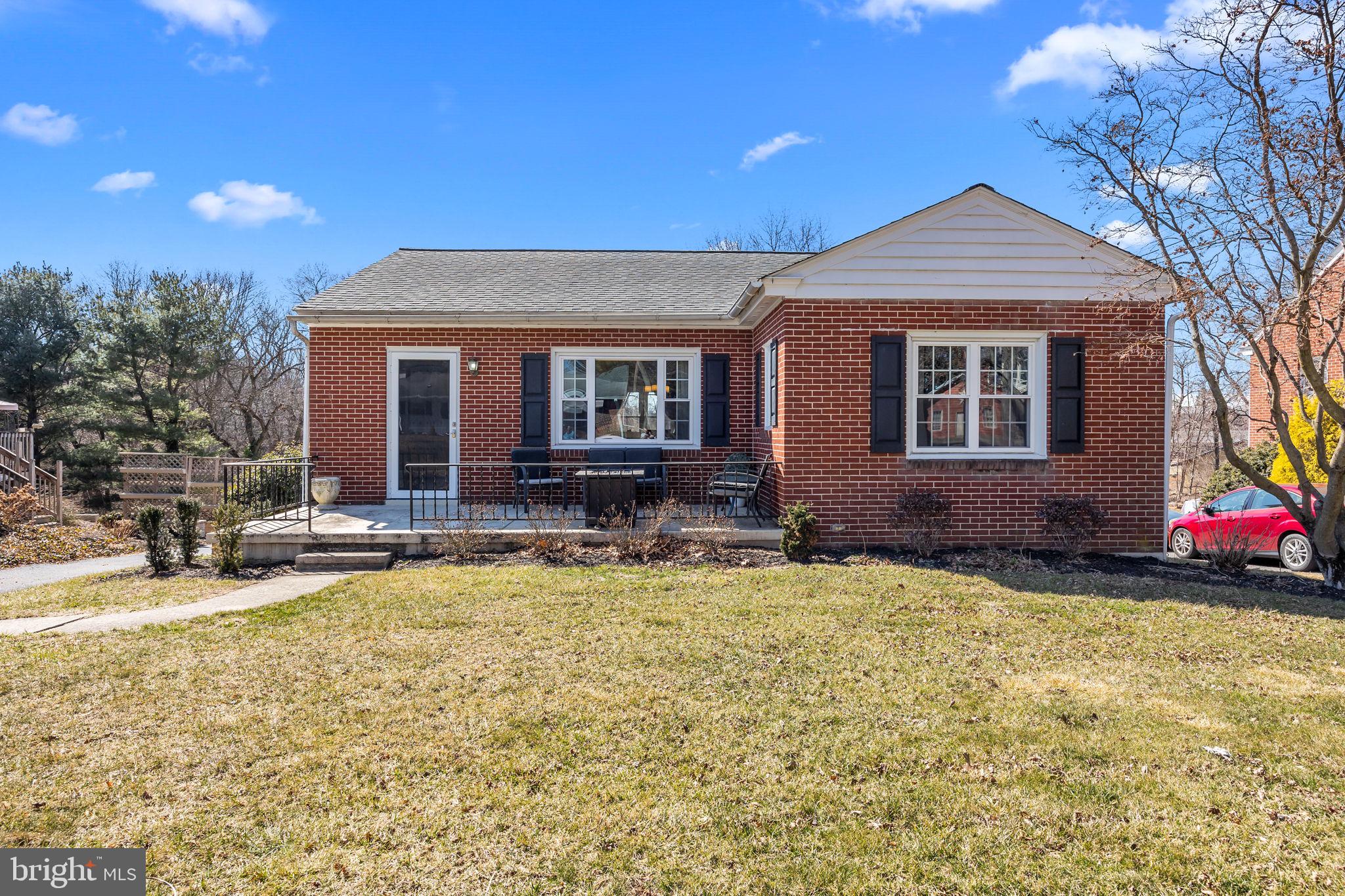 AKRON BOROUGH - Residential