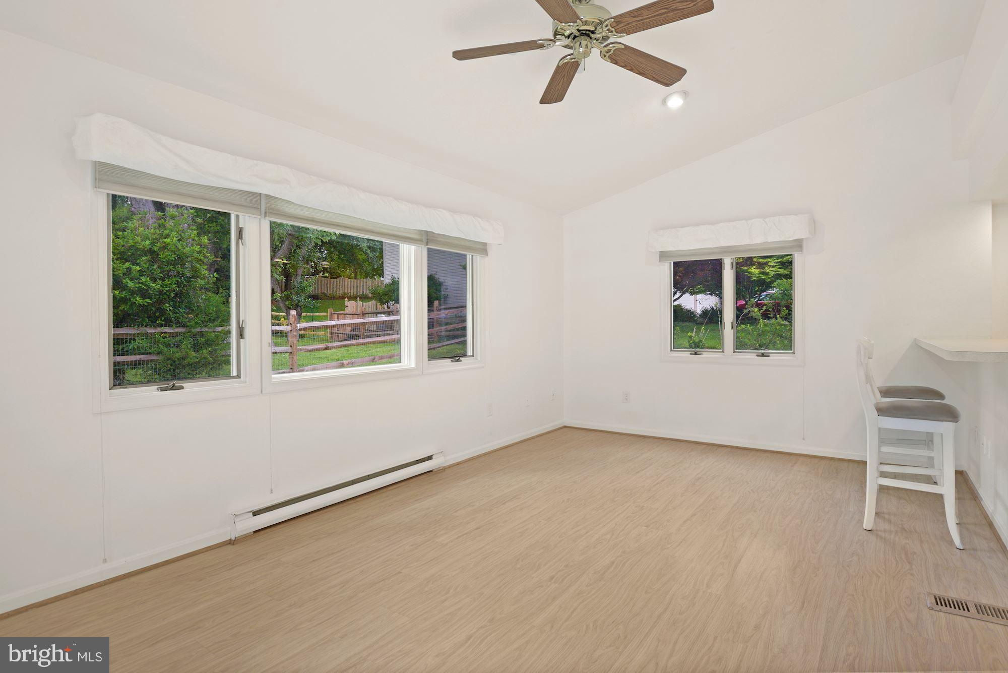 MILLS FARM - Residential