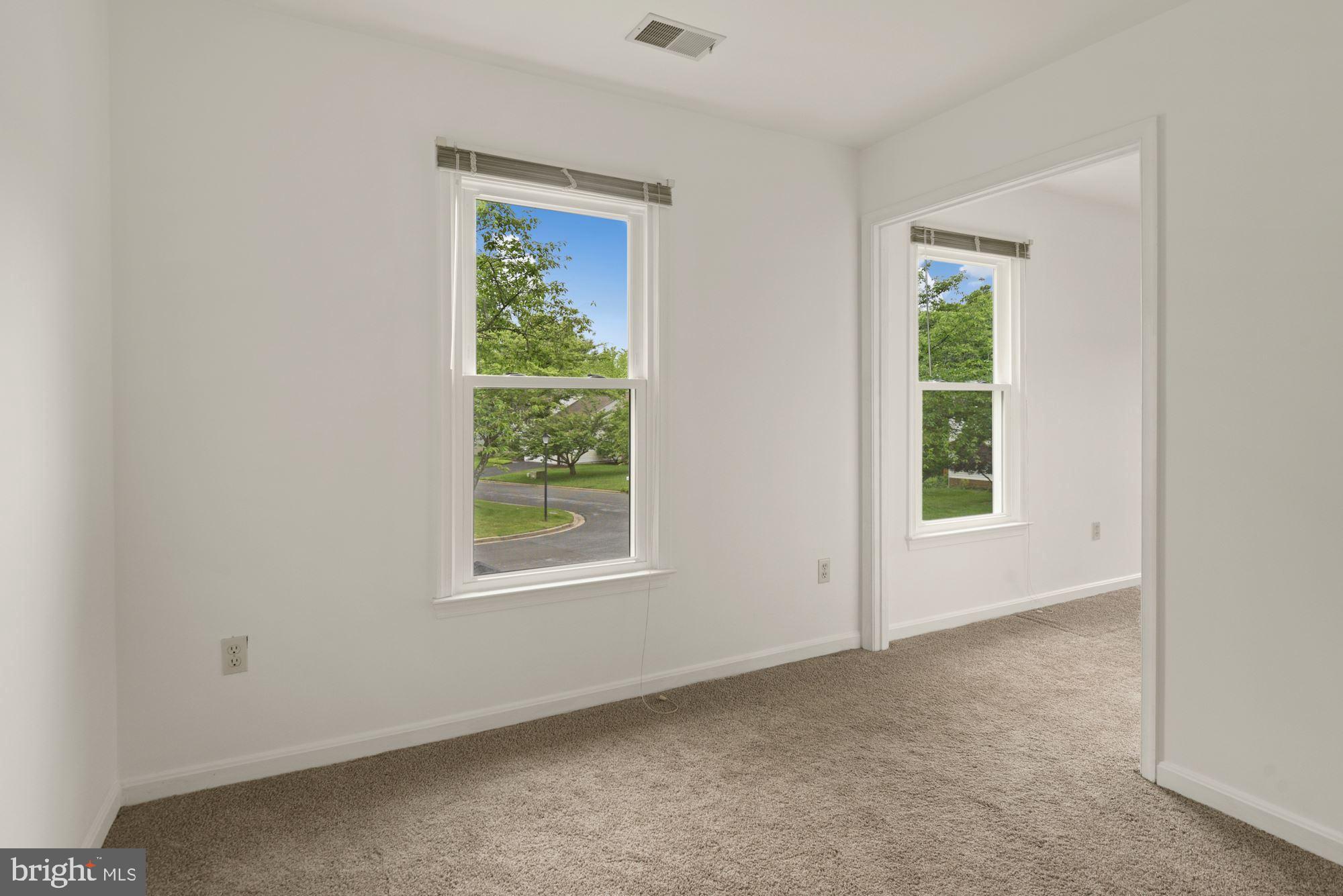 MILLS FARM - Residential