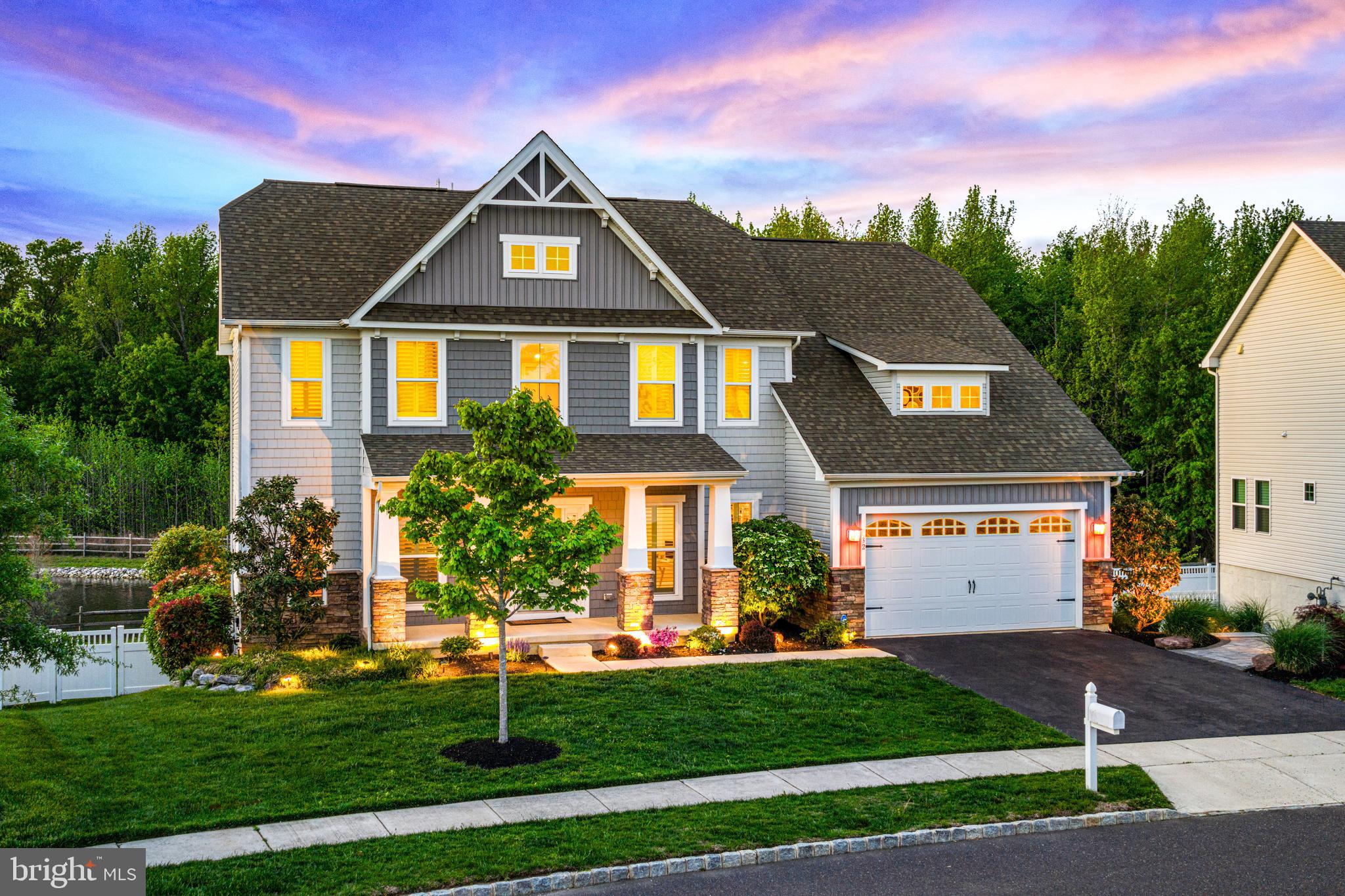 32 CARRINGTON WAY