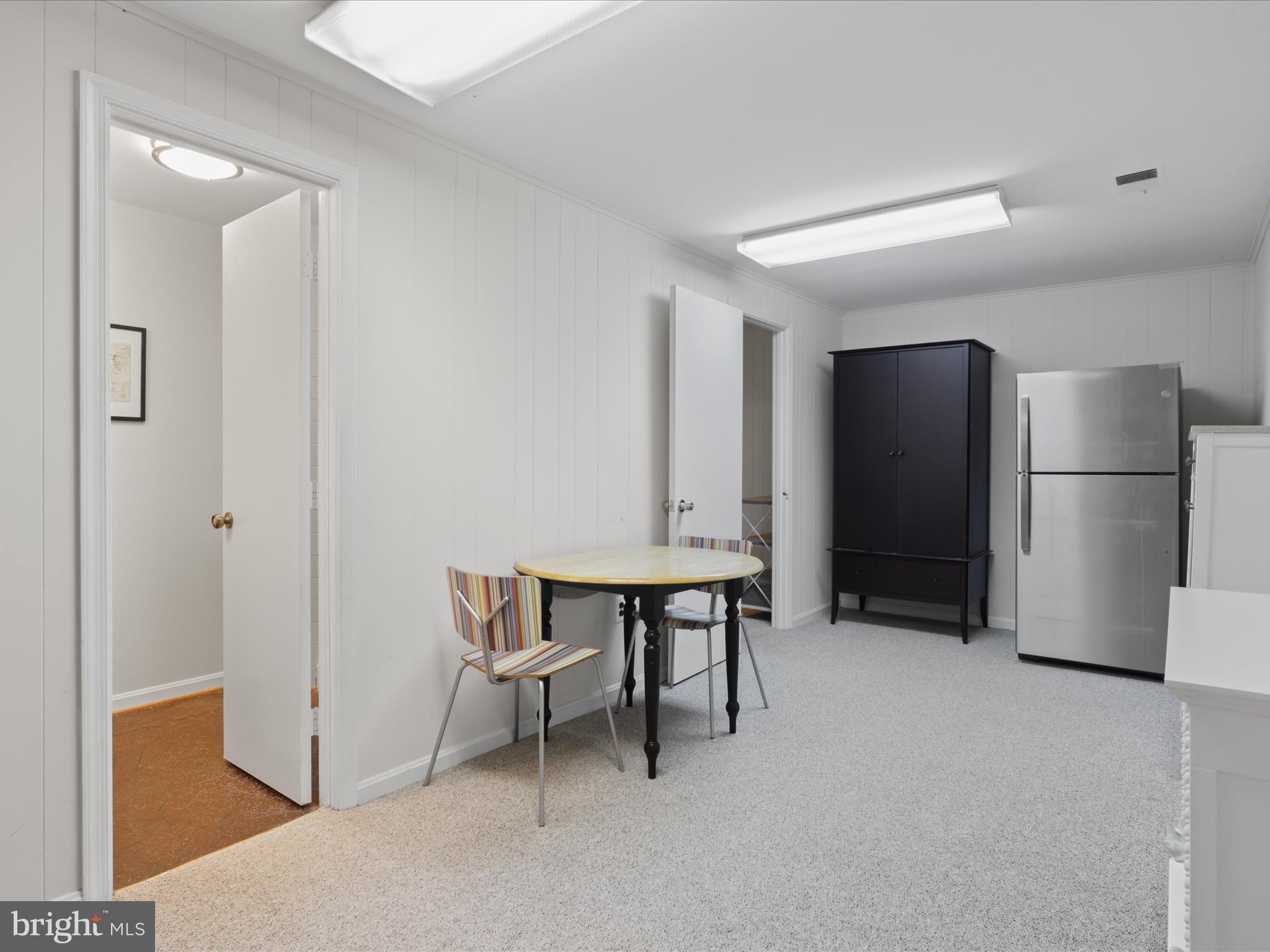 PROSPERITY HEIGHTS - Residential Lease