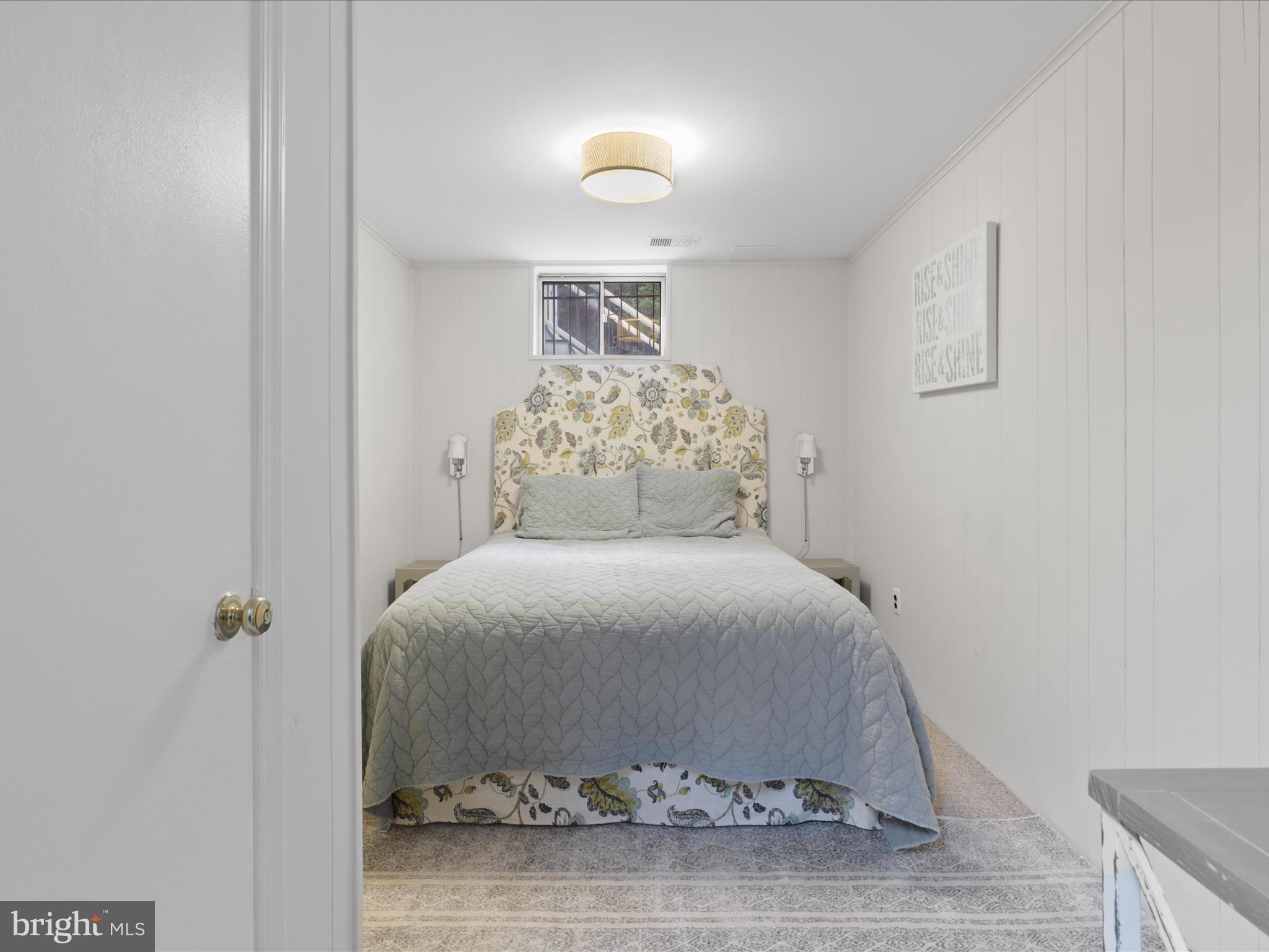 PROSPERITY HEIGHTS - Residential Lease