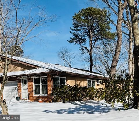 Photo of 29 Sycamore Road, MANAHAWKIN, NJ 08050 (MLS # NJOC2039652)