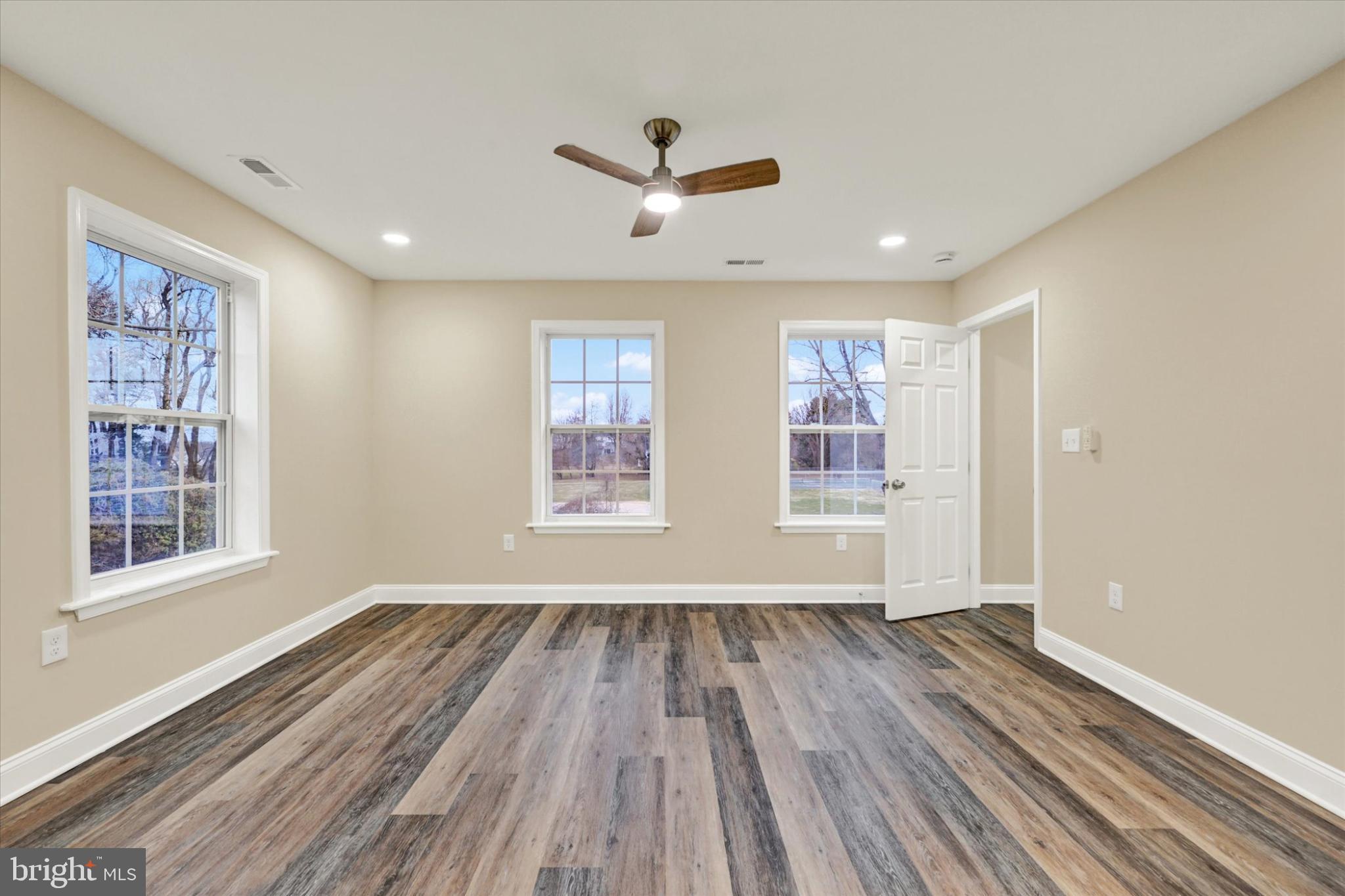 REISTERSTOWN - Residential