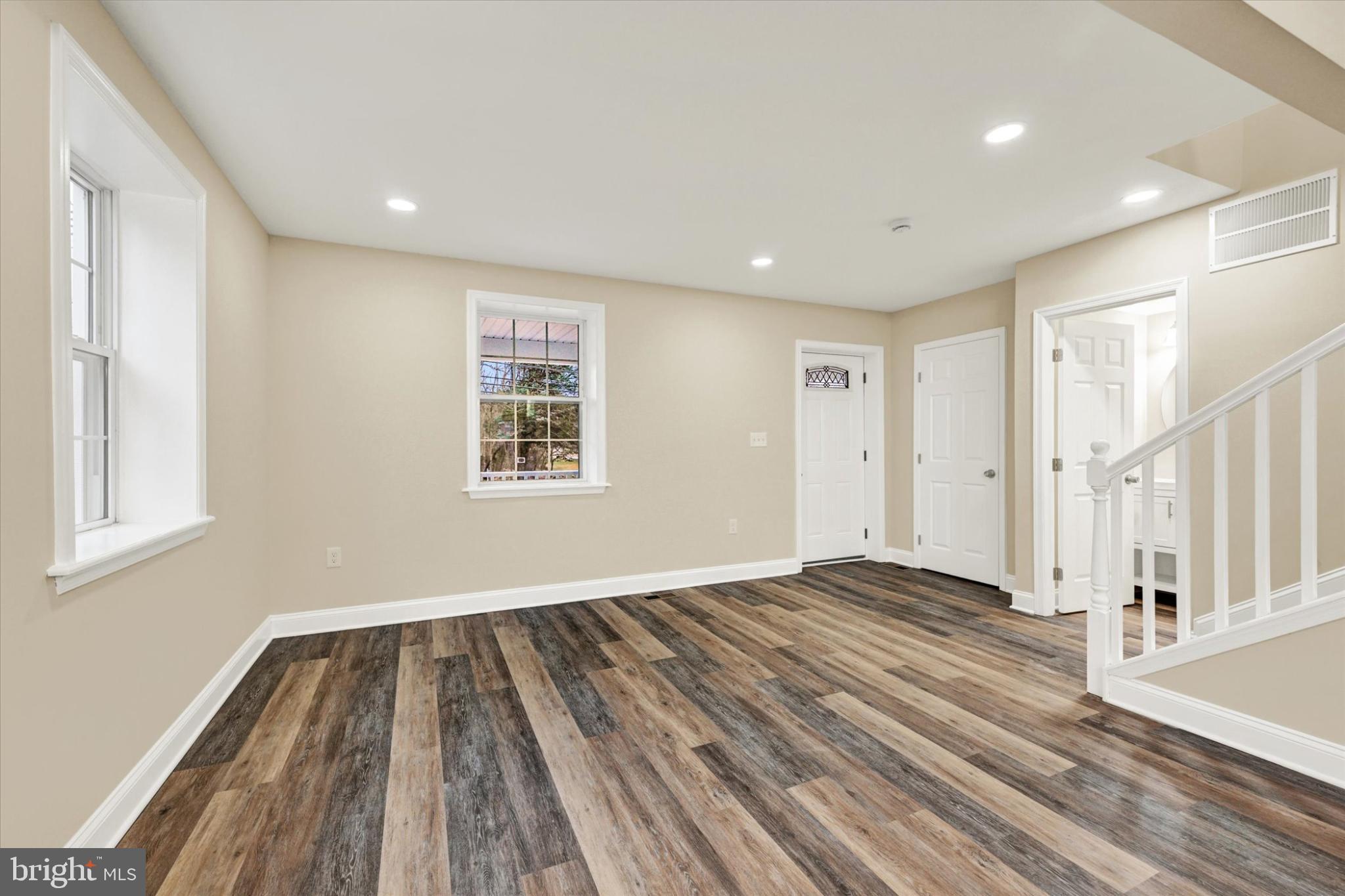 REISTERSTOWN - Residential