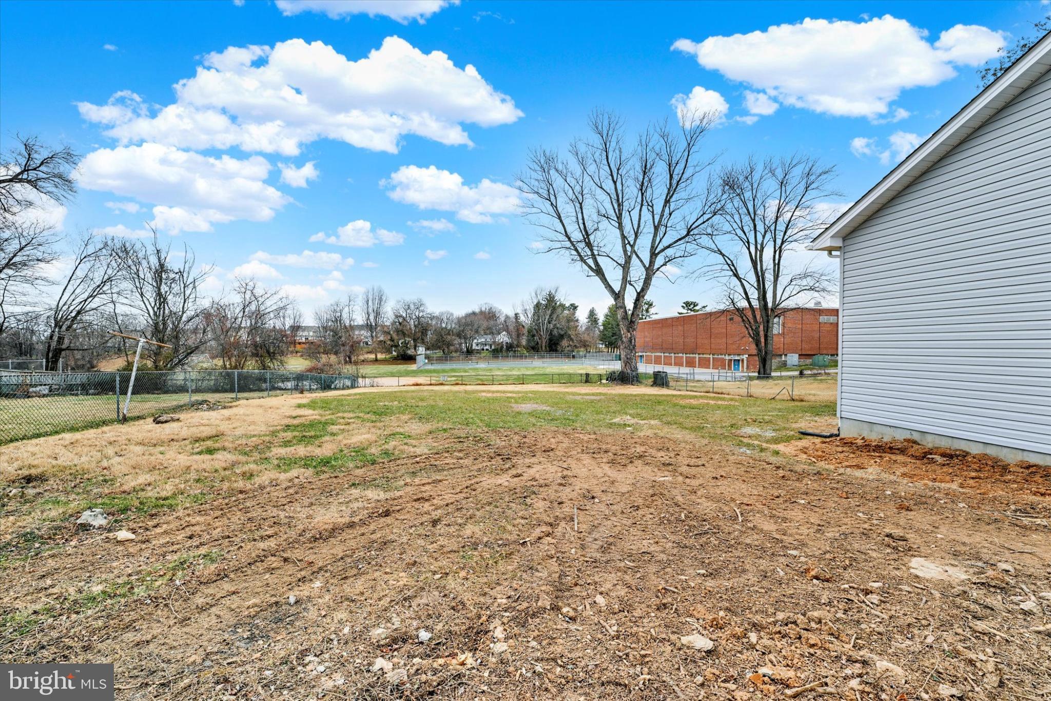 REISTERSTOWN - Residential