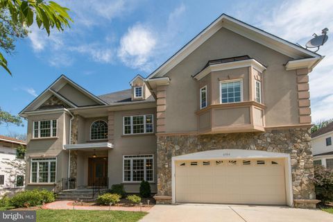 6504 DIVINE STREET MCLEAN VA 22101