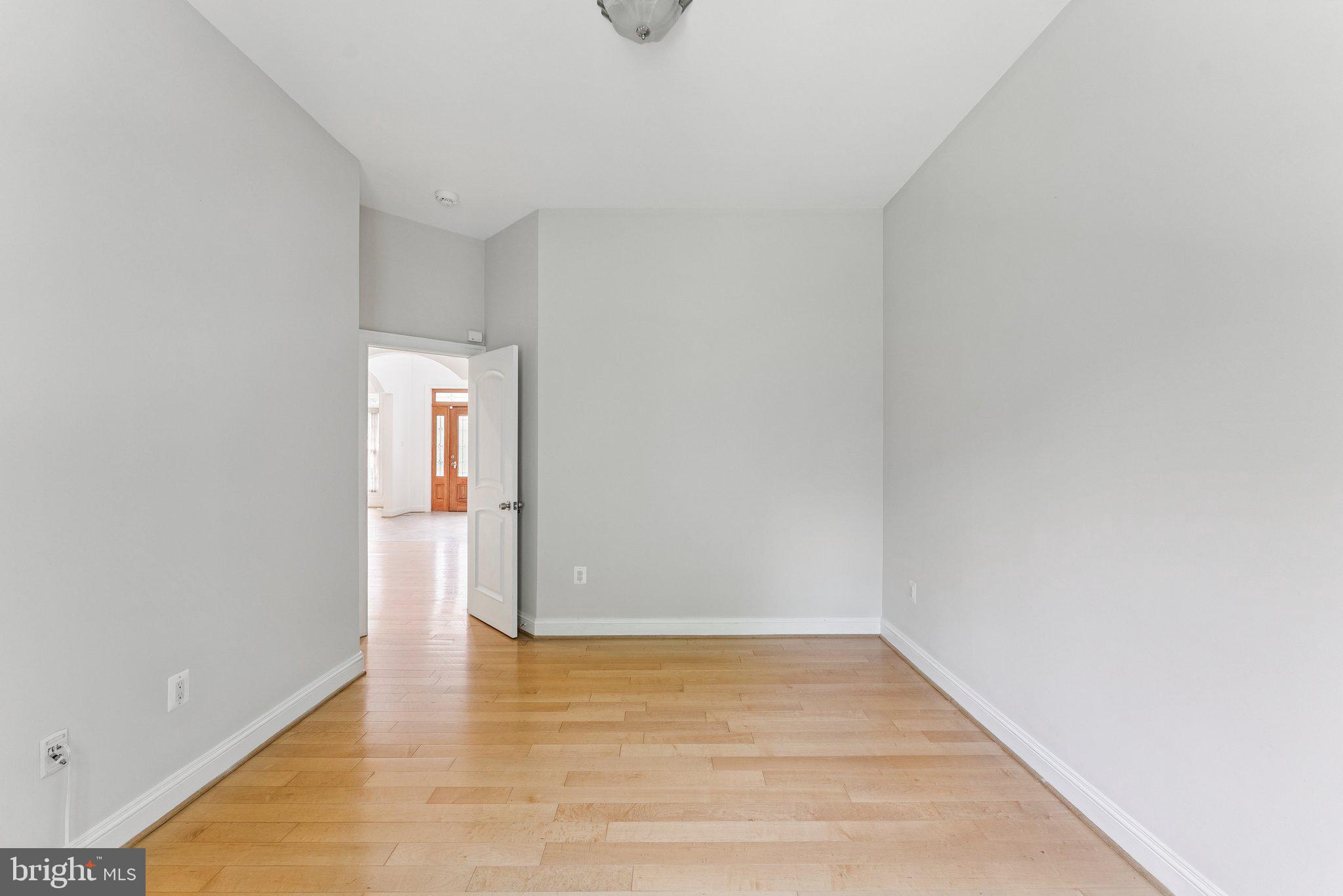 EL NIDO ESTATES - Residential