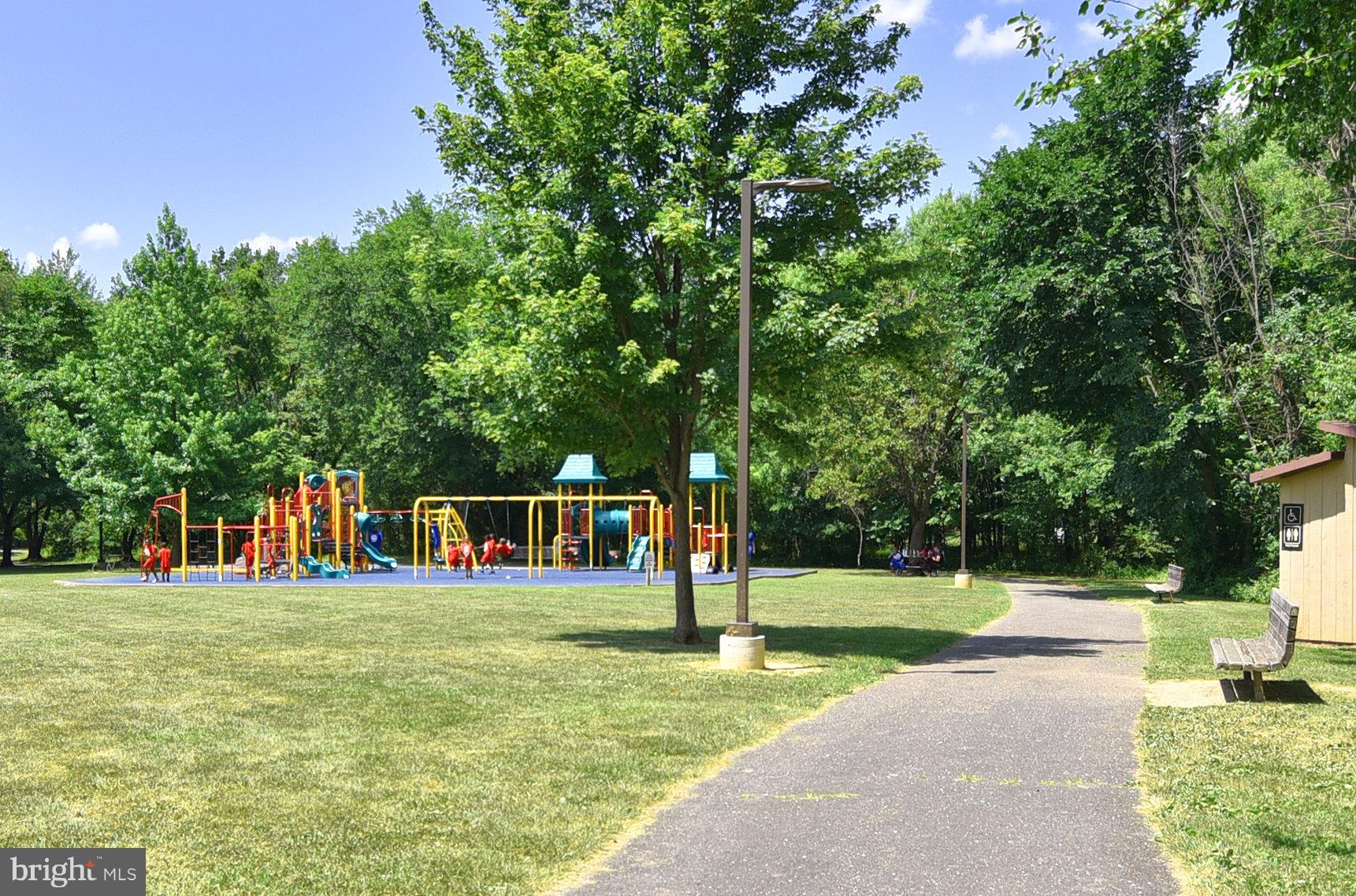 WILLOW OAKS PLAT 1> - Residential