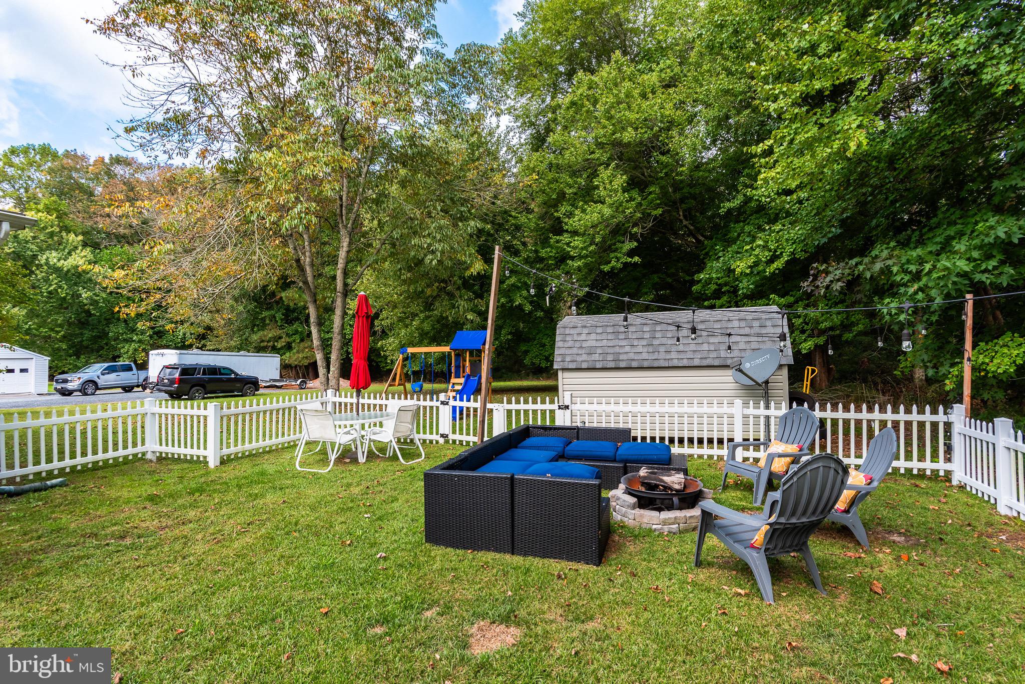 SUNSET LAKE MHP - Residential