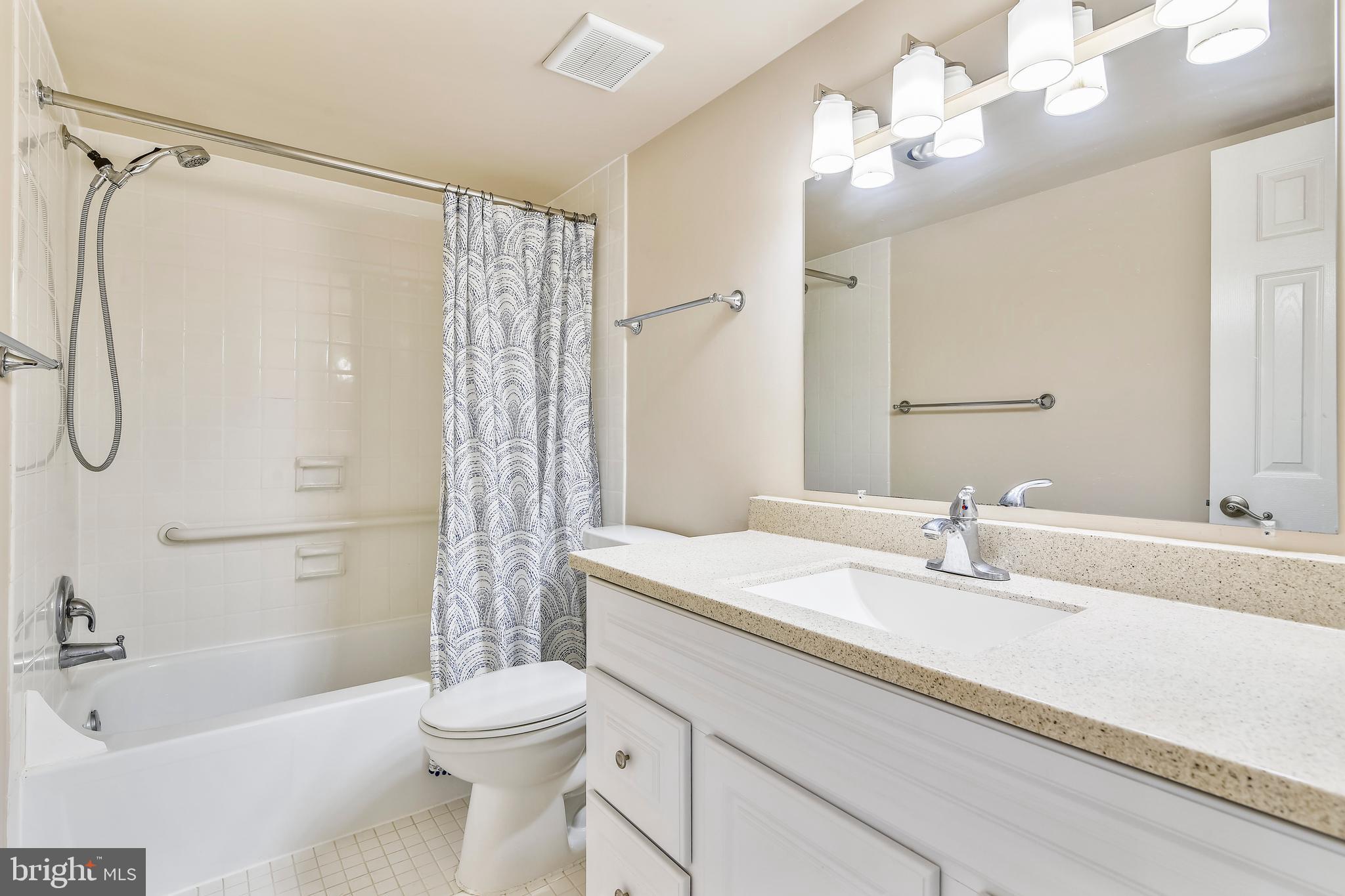 REGENCY AT MCLEAN - Residential Lease