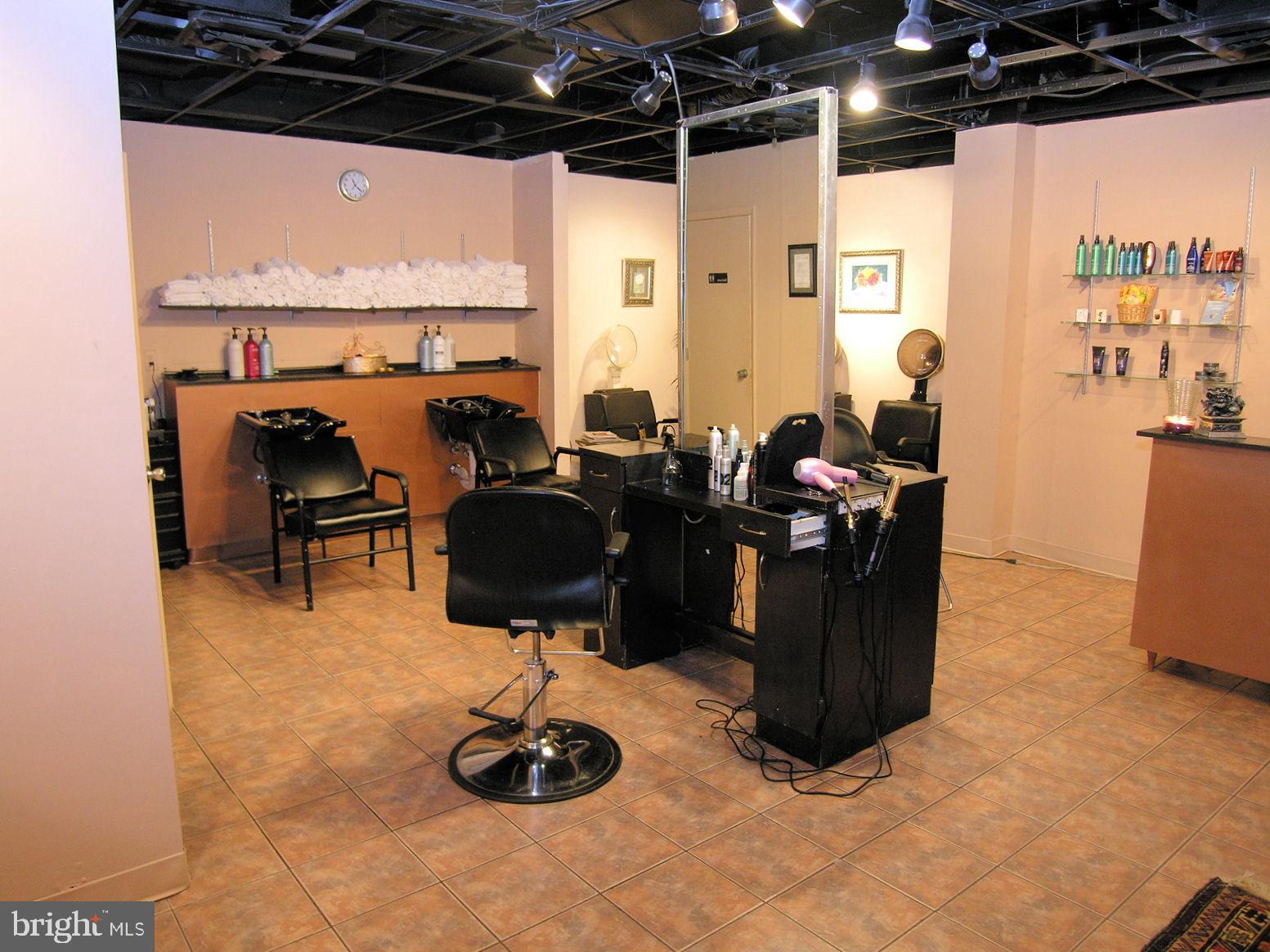 REGENCY AT MCLEAN - Residential Lease